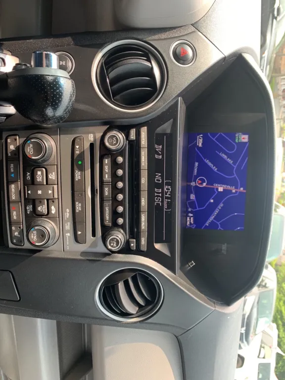 2014 Honda Pilot Touring — photo 22 of 25