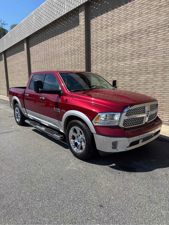 Red 2015 RAM 1500 Laramie Crew Cab RWD Pickup Truck 4X2 8-Speed Automatic