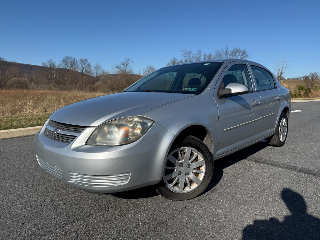 2010 Chevrolet Cobalt 1LT Sedan FWD