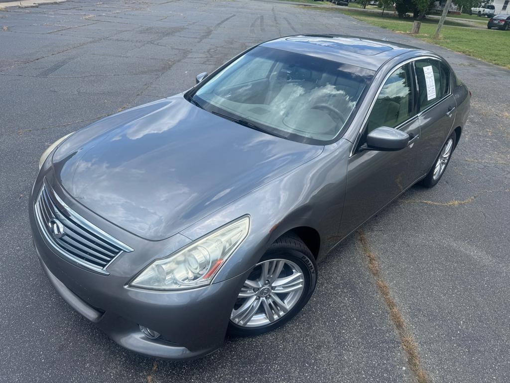 2013 INFINITI G37 Journey Sedan RWD
