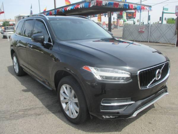 2018 Volvo XC90 T5 Momentum 7-Passenger FWD