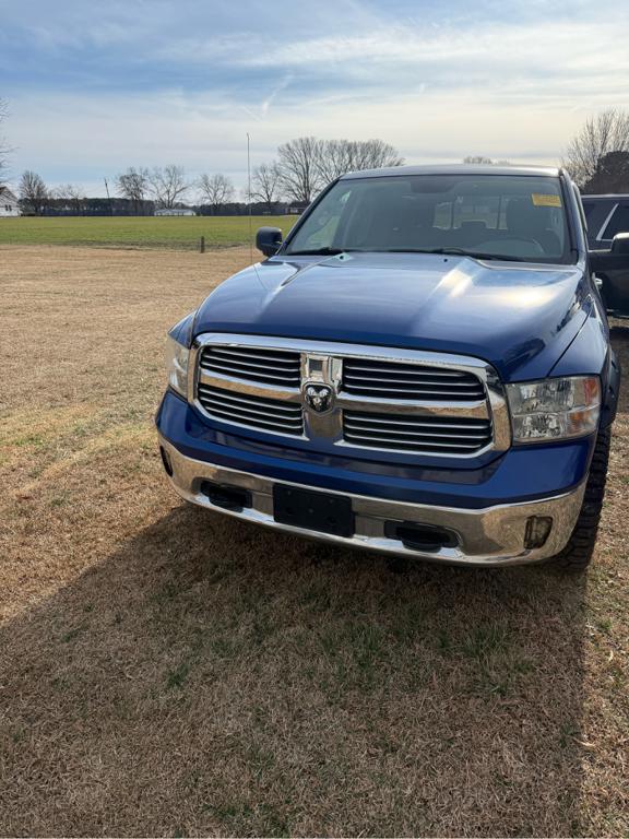2014 RAM 1500 SLT Crew Cab 4WD