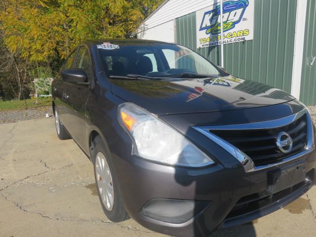 2015 Nissan Versa 1.6 SV