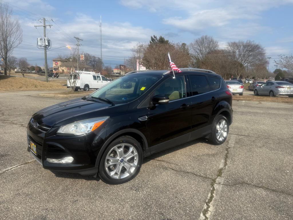 View vehicle photo 3