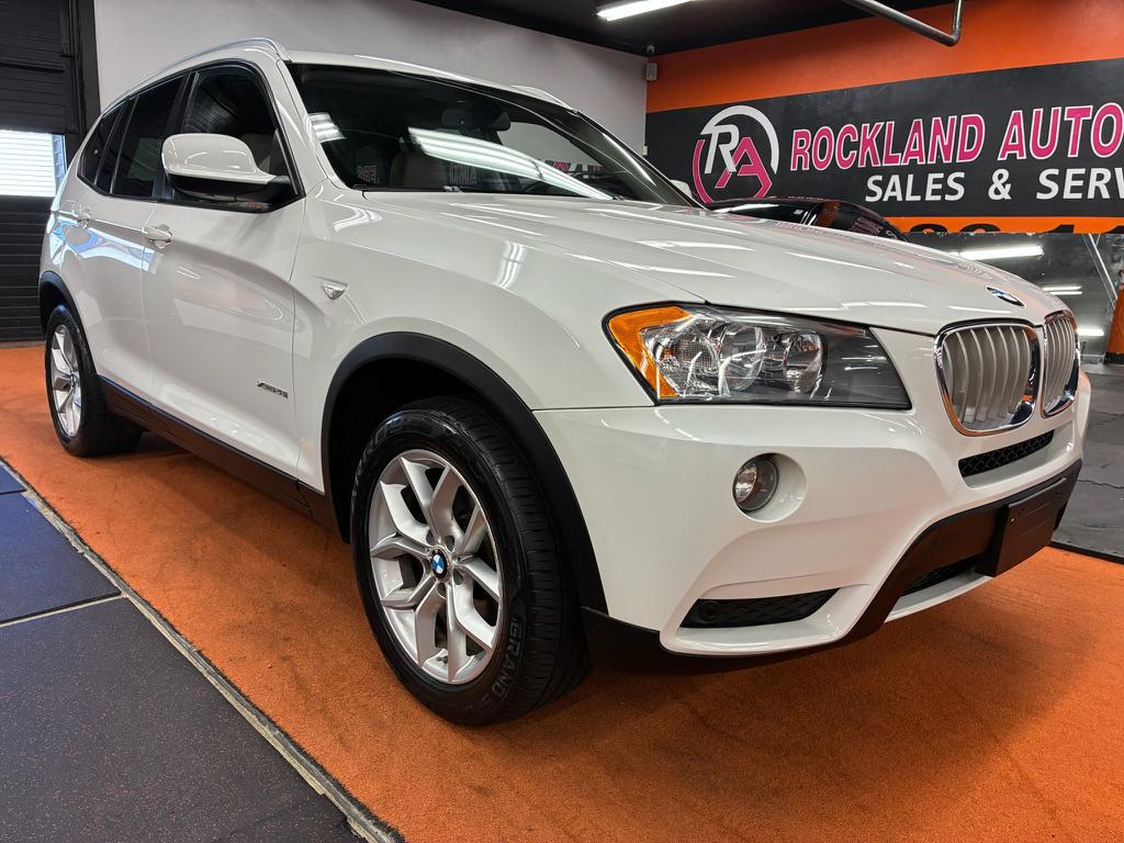 White 2013 BMW X3 SUV / Crossover All-Wheel Drive 8-Speed Automatic