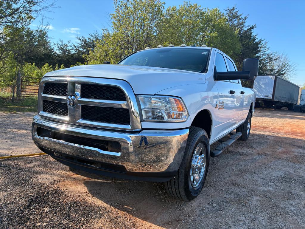 White 2017 RAM 3500 Tradesman Crew Cab LB 4WD Pickup Truck Four-Wheel Drive 6-Speed Automatic