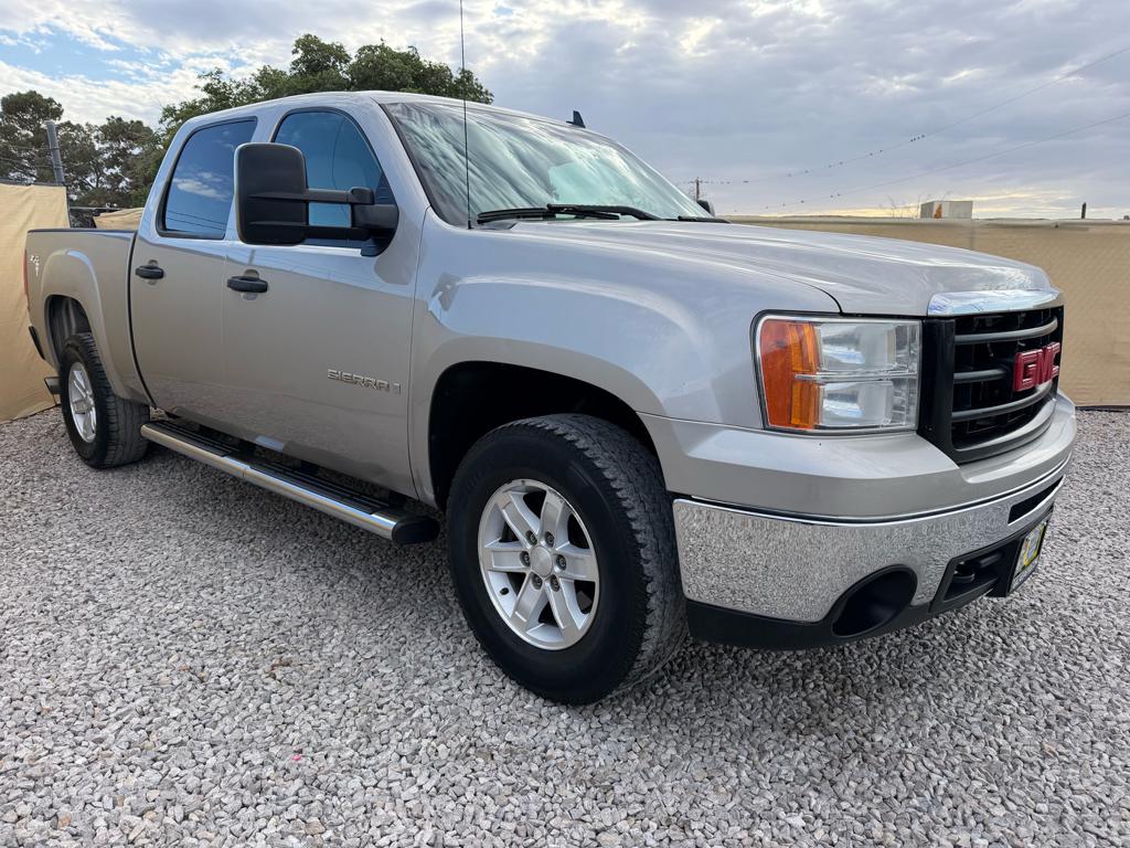 Silver 2009 GMC Sierra 1500 SLE Crew Cab 4WD Pickup Truck Four-Wheel Drive Automatic