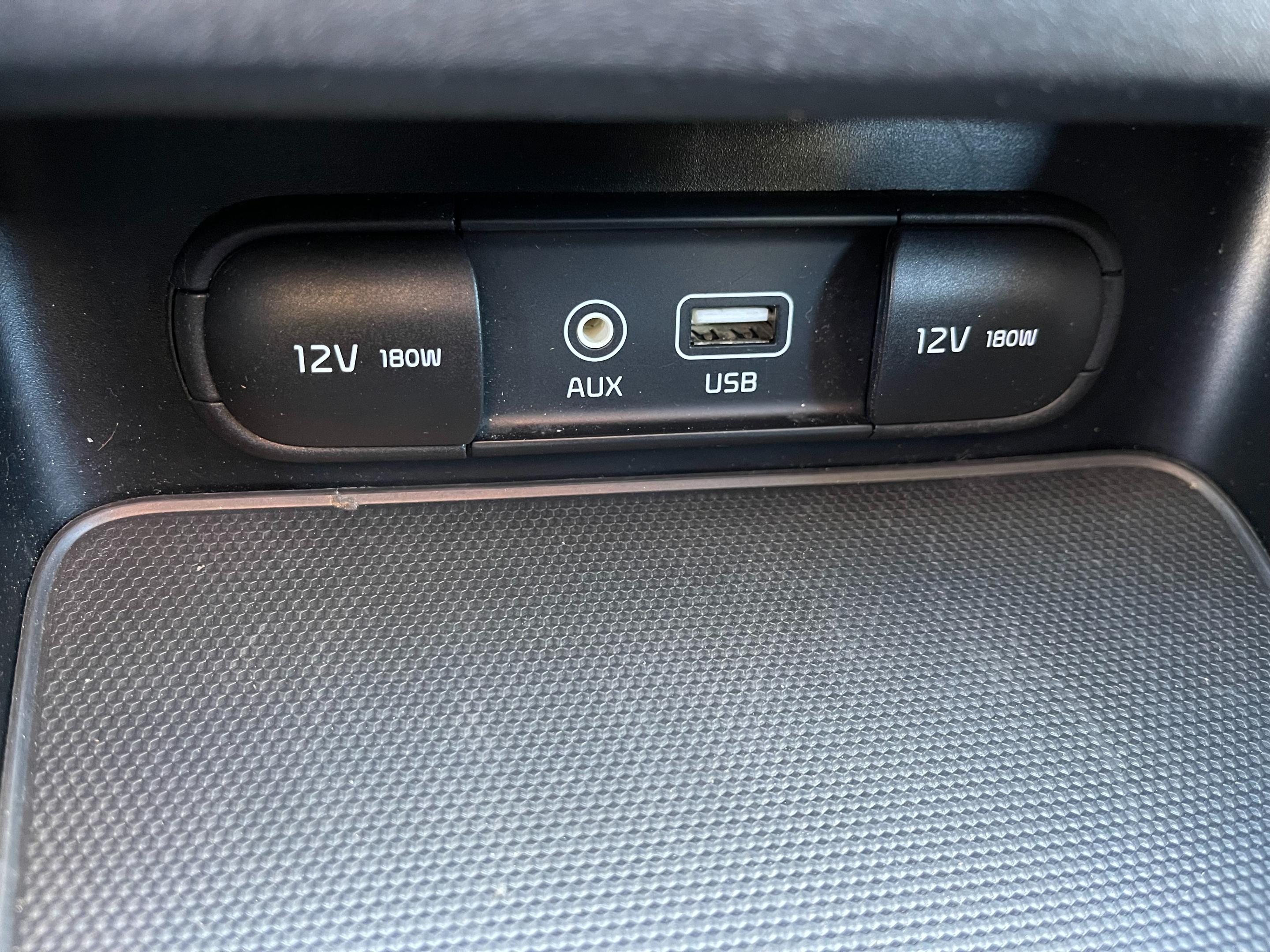 2019 KIA FORTE - Image 17