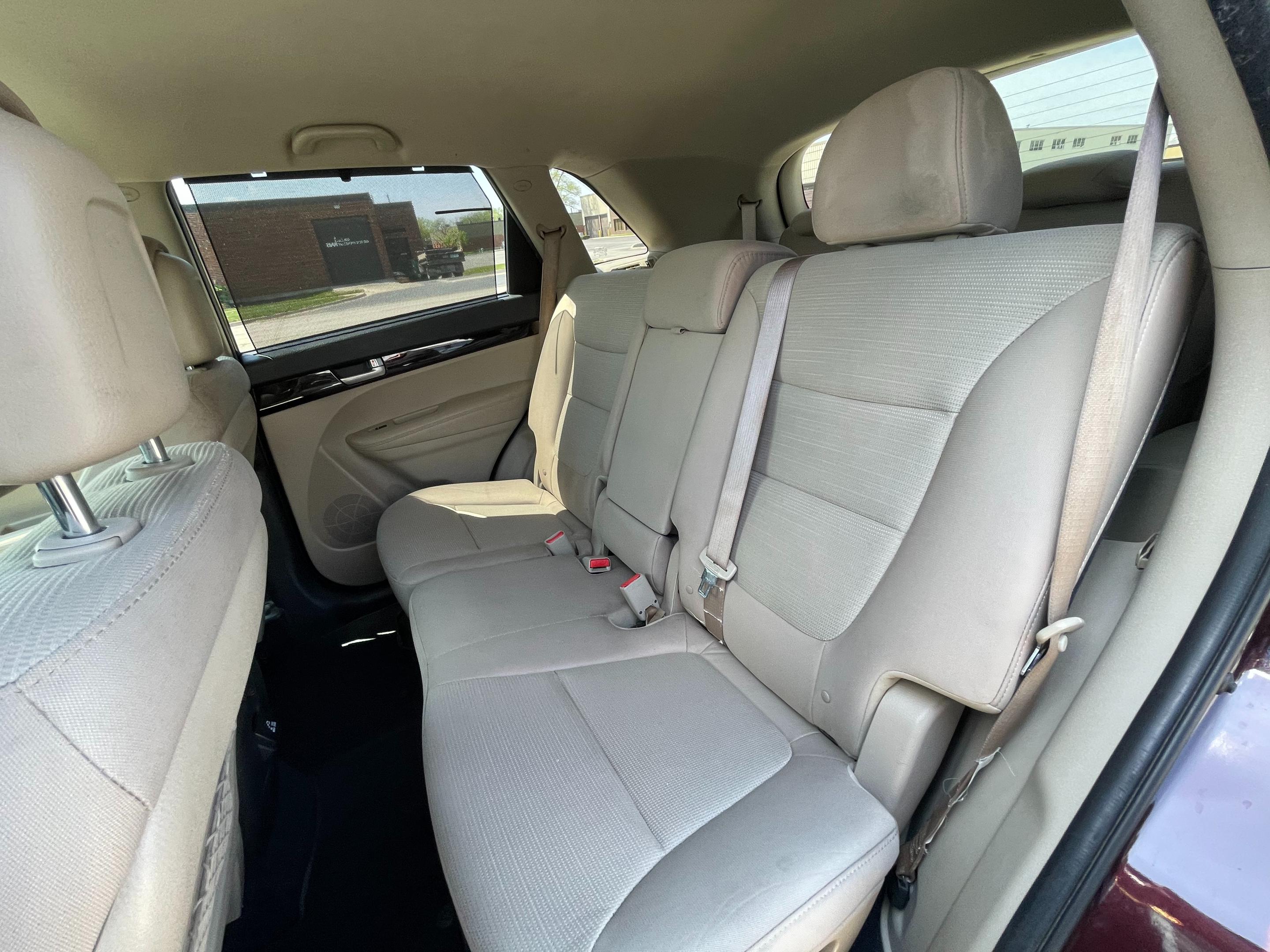 2014 KIA SORENTO - Image 20