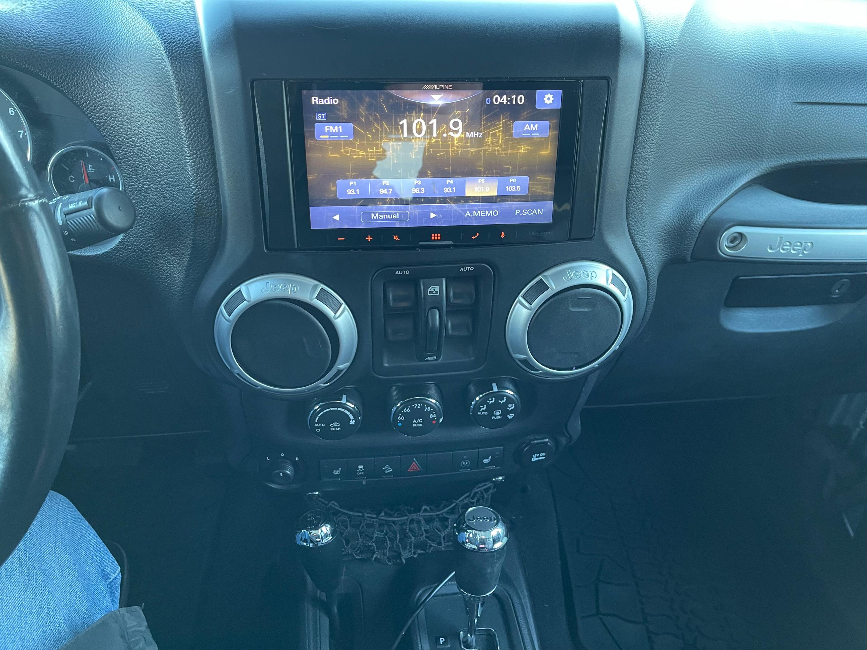 2013 JEEP WRANGLER - Image 4