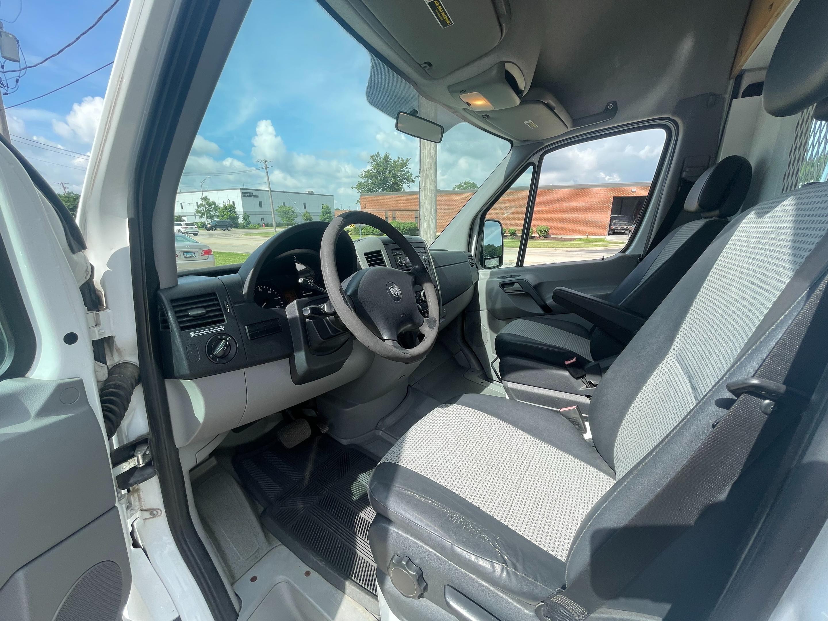 2008 DODGE SPRINTER - Image 12