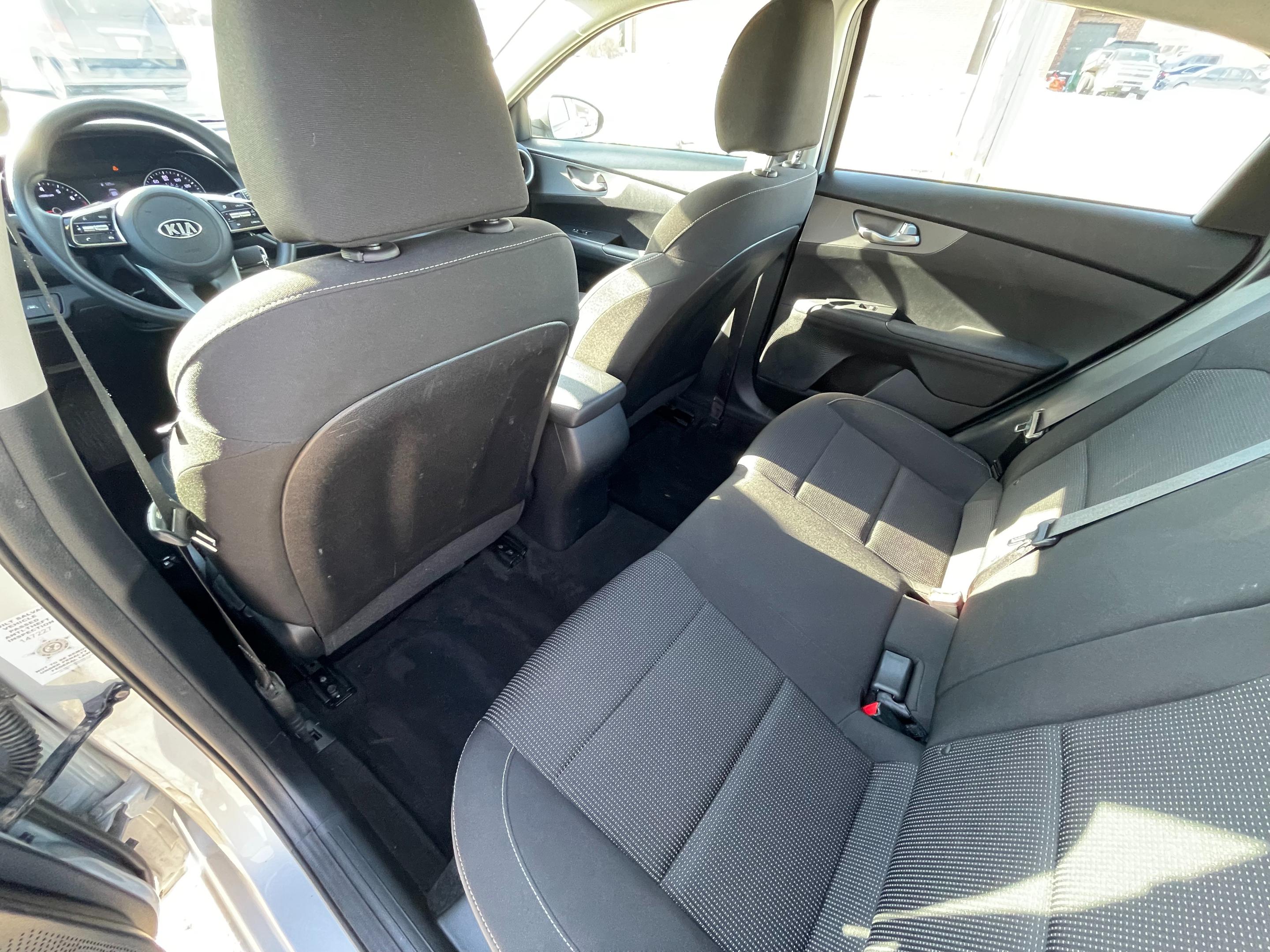 2019 KIA FORTE - Image 11