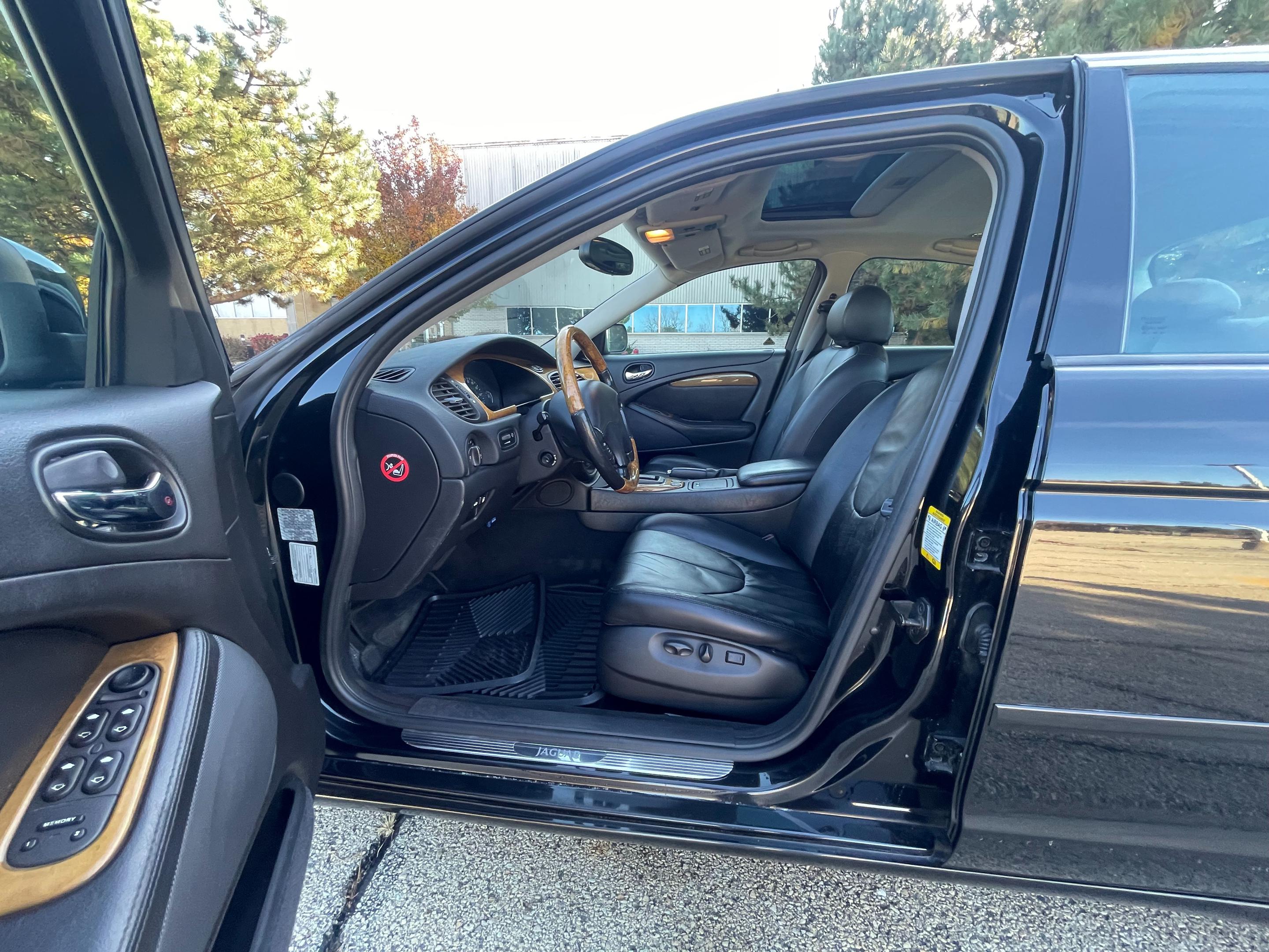 2000 JAGUAR S-TYPE - Image 1