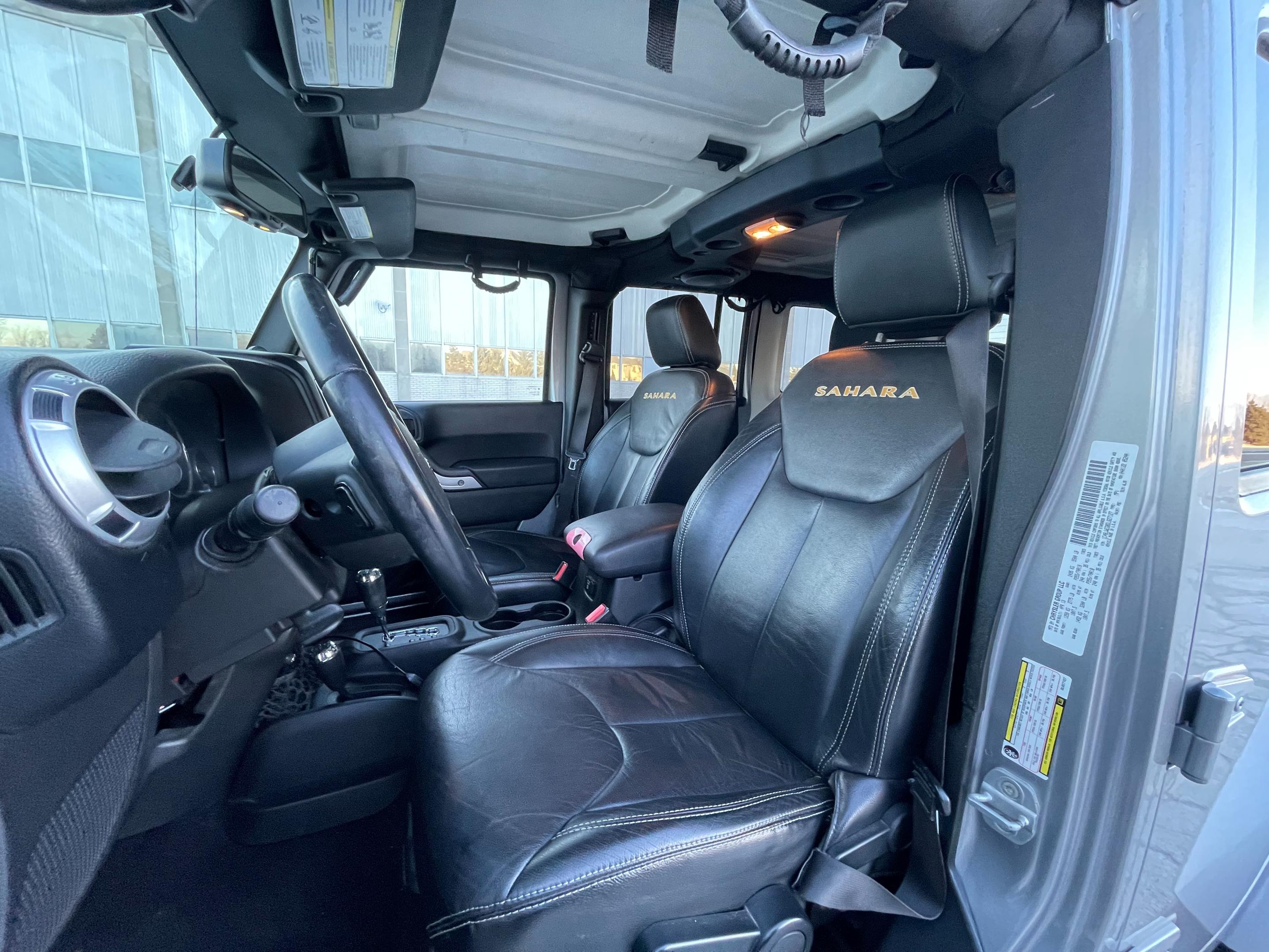 2013 JEEP WRANGLER - Image 24