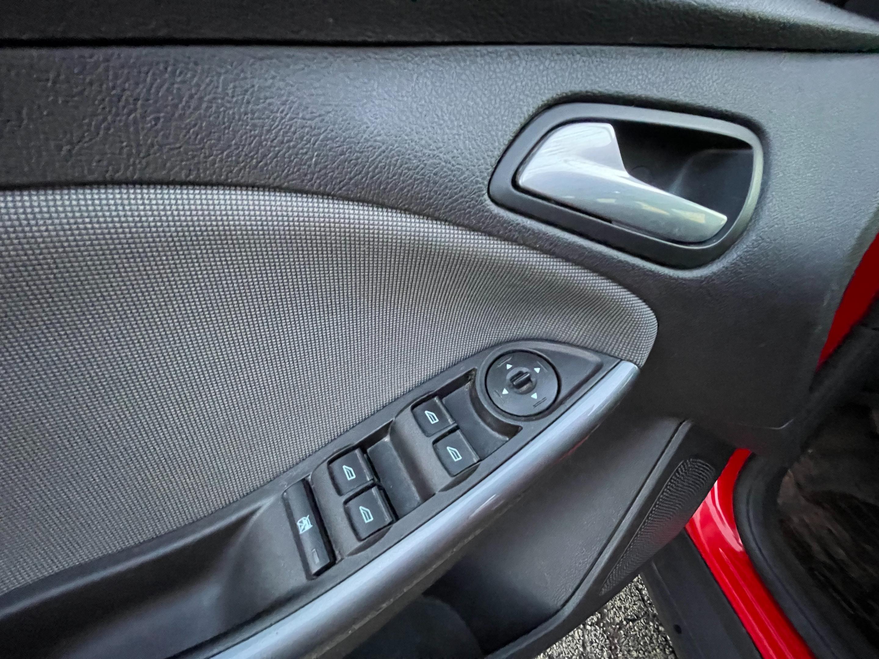 2014 FORD FOCUS - Image 14