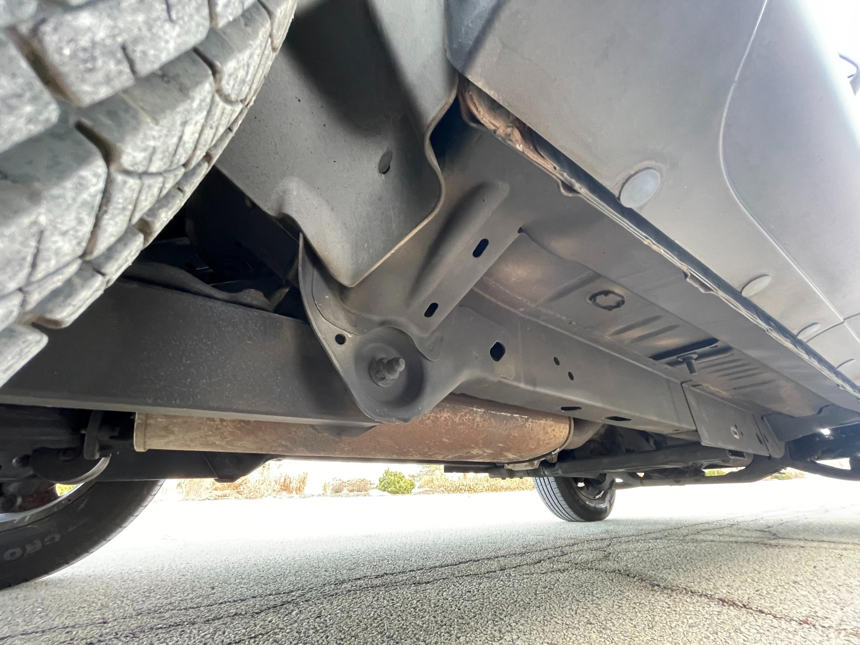 2005 JEEP LIBERTY - Image 1