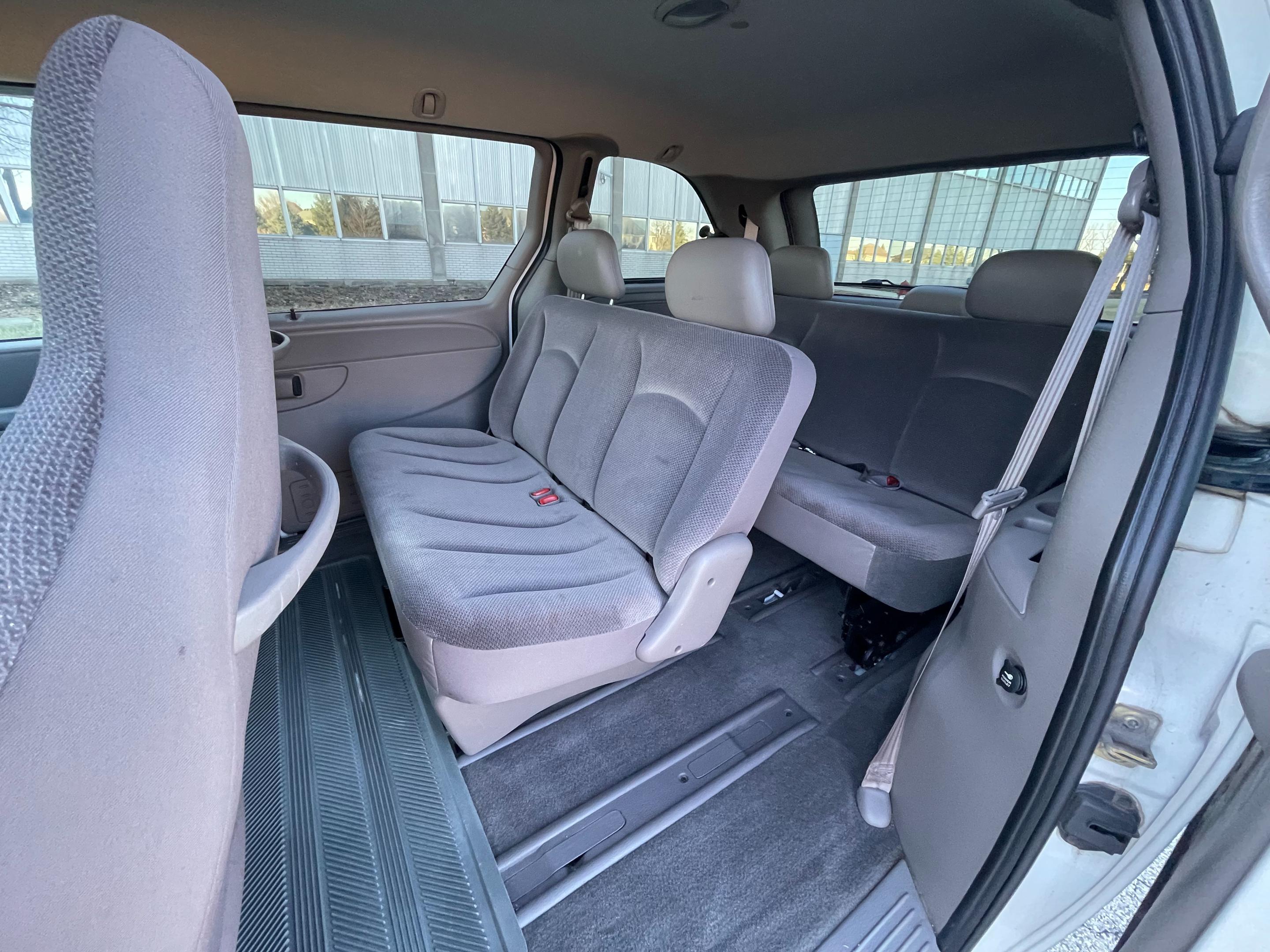 2003 DODGE CARAVAN/GRAND CARAVAN - Image 23