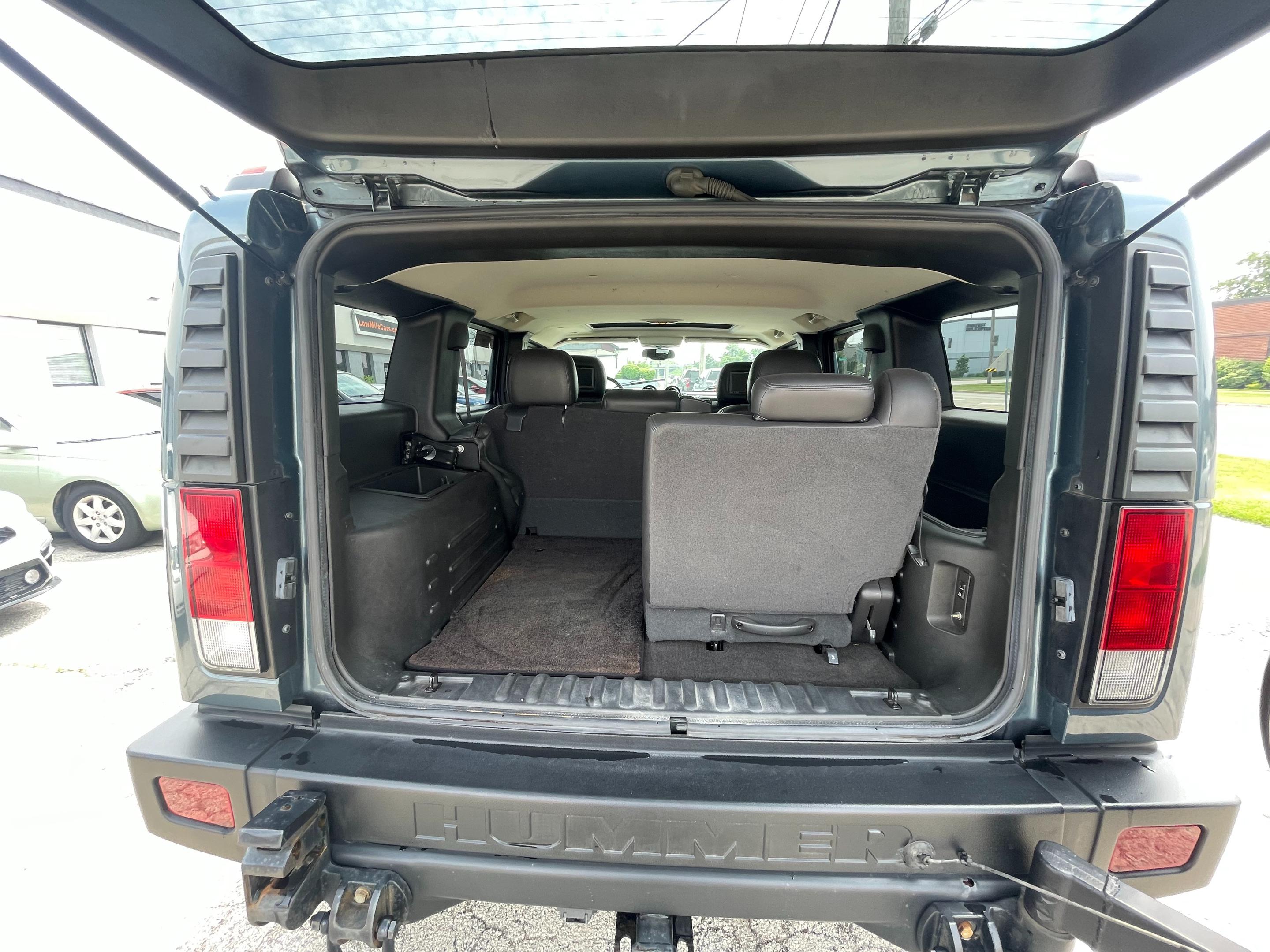 2006 HUMMER H2 - Image 13