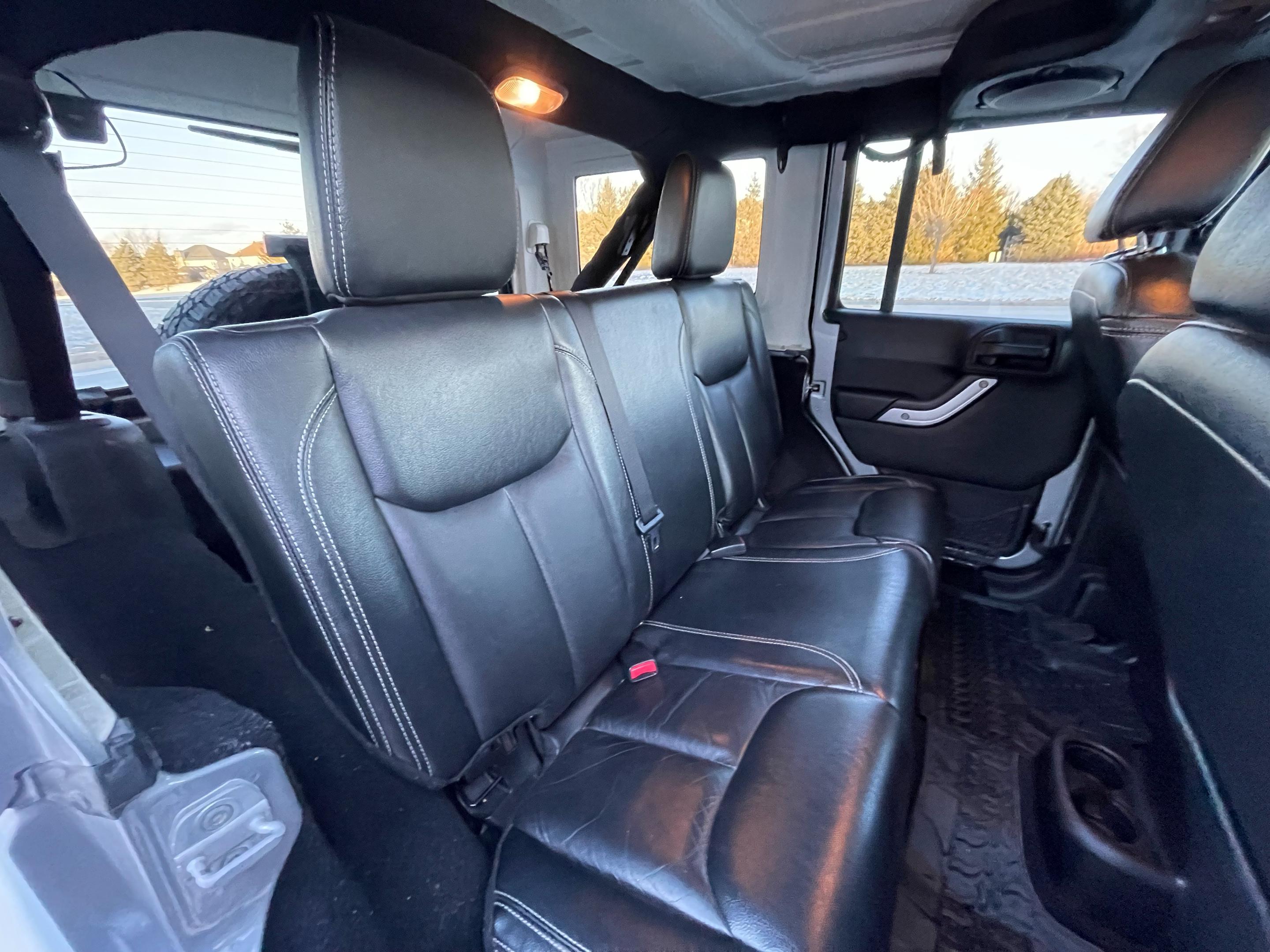 2013 JEEP WRANGLER - Image 34