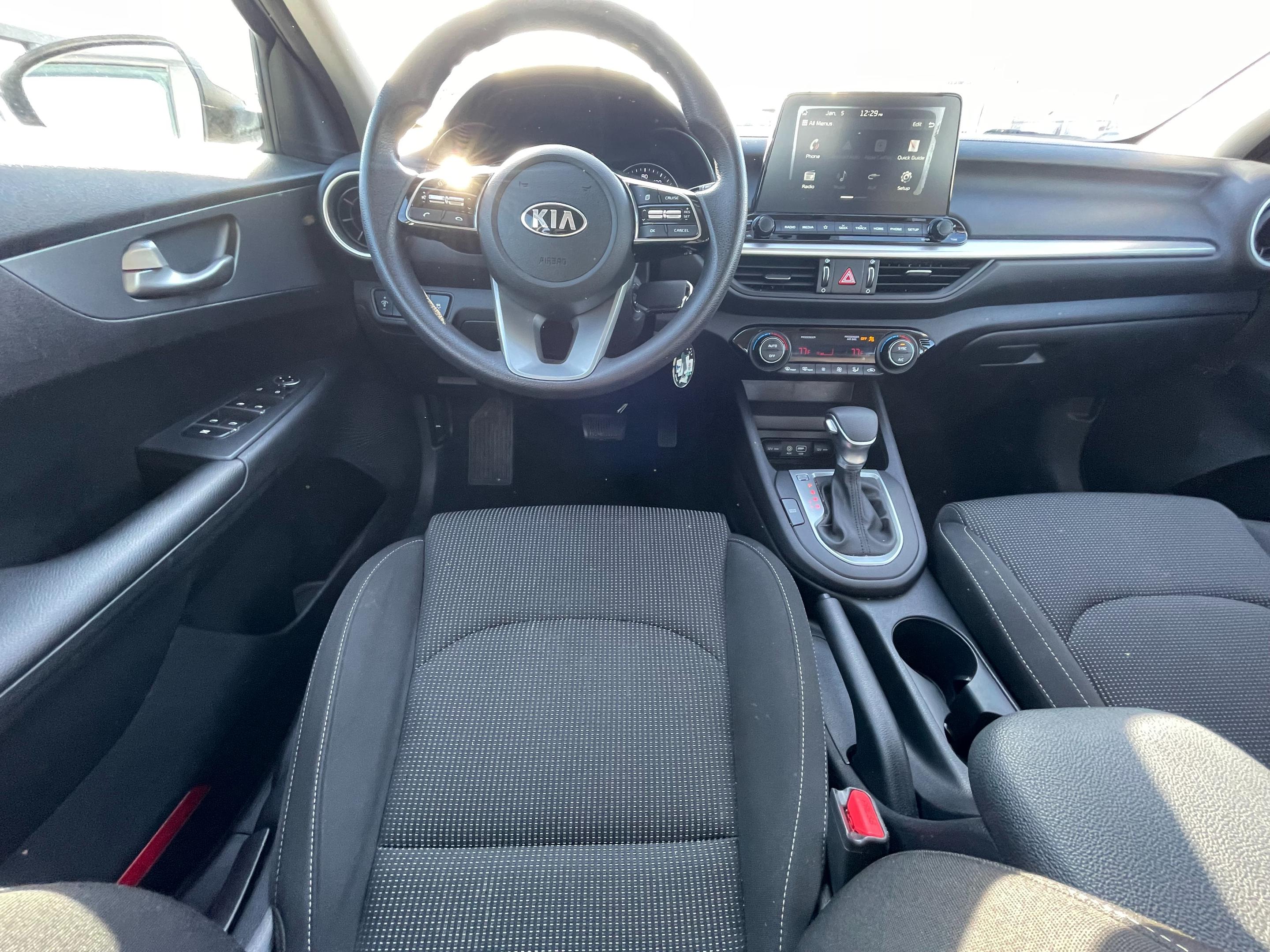 2019 KIA FORTE - Image 34