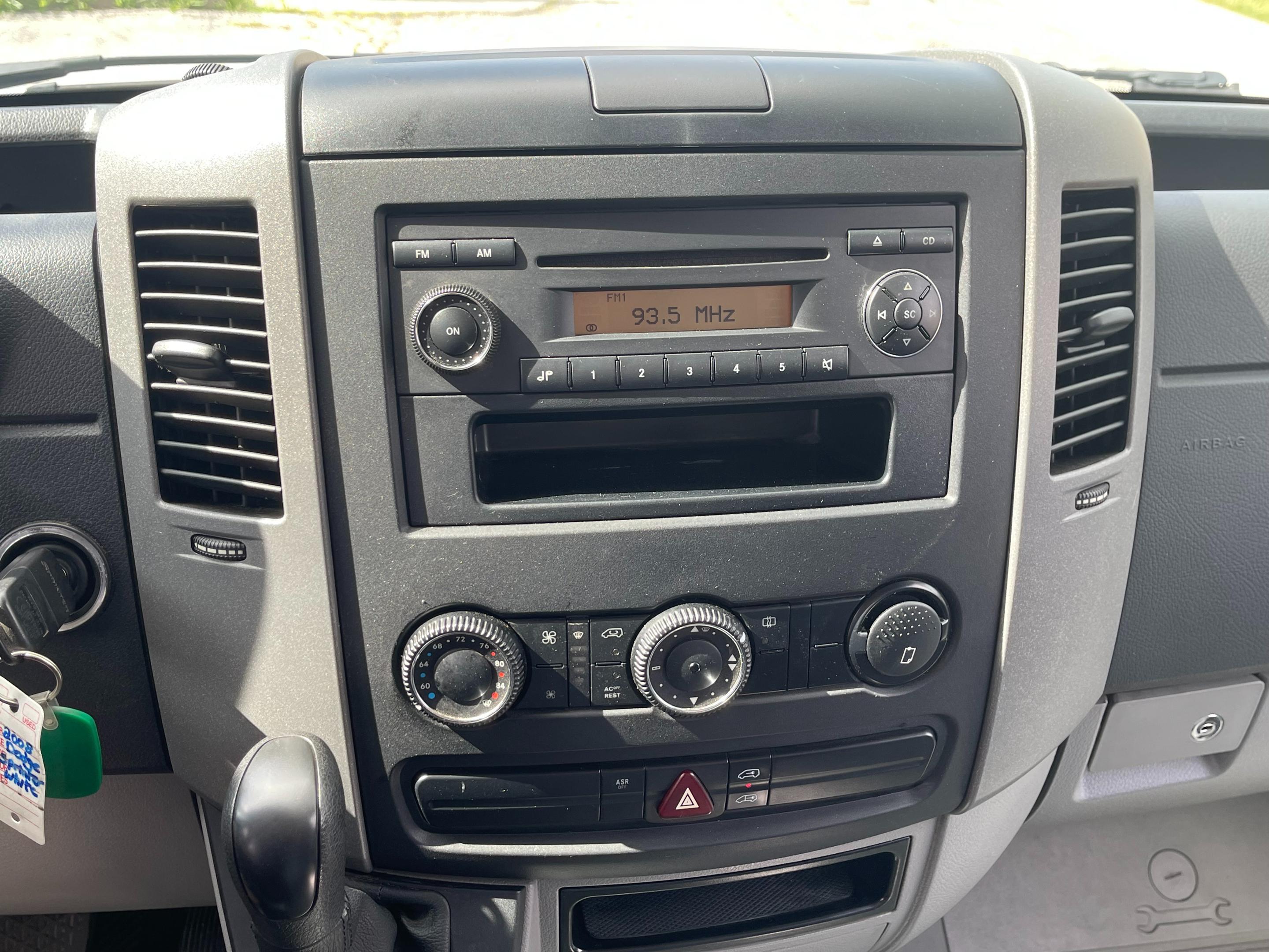 2008 DODGE SPRINTER - Image 5