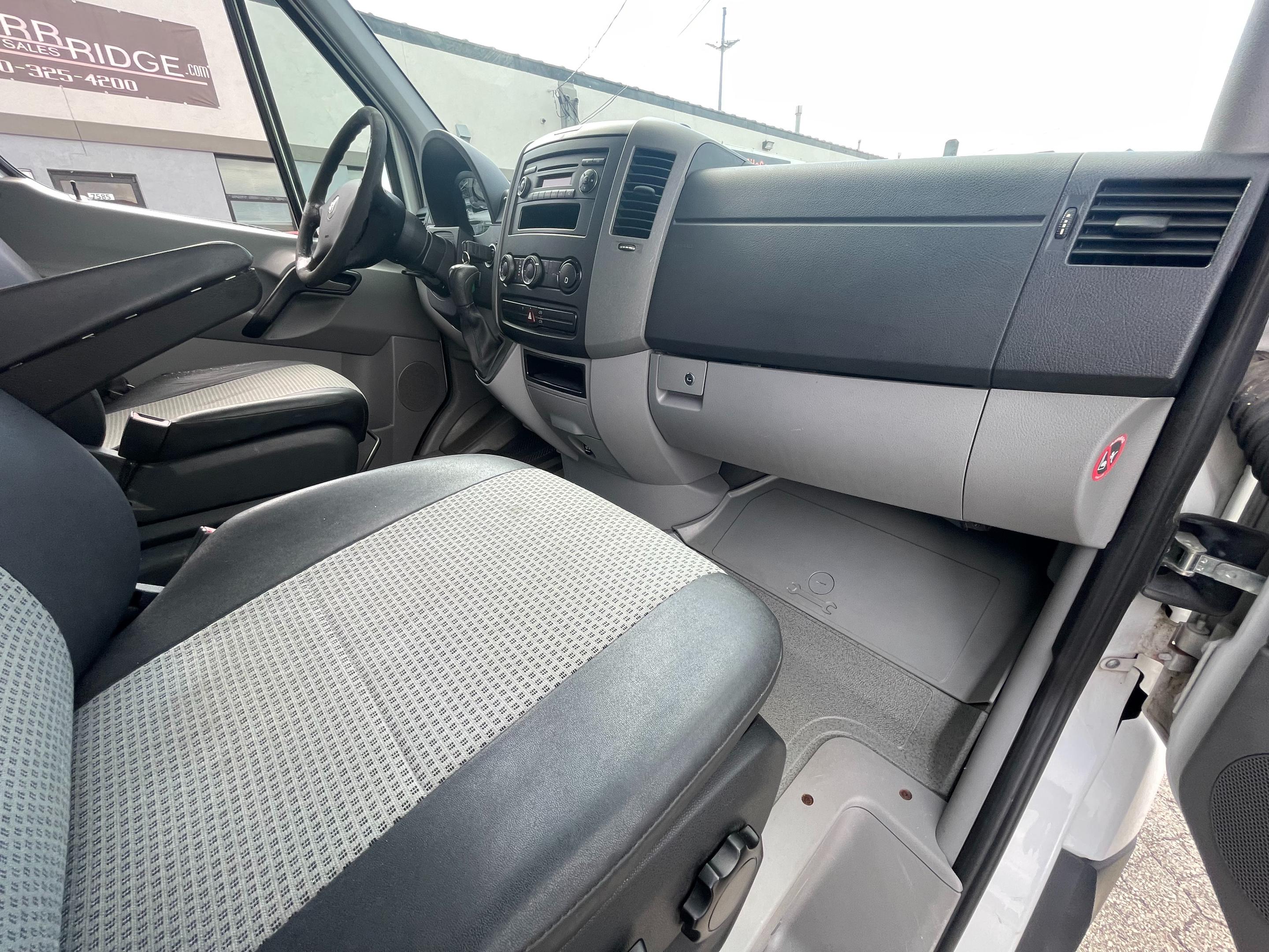 2008 DODGE SPRINTER - Image 7