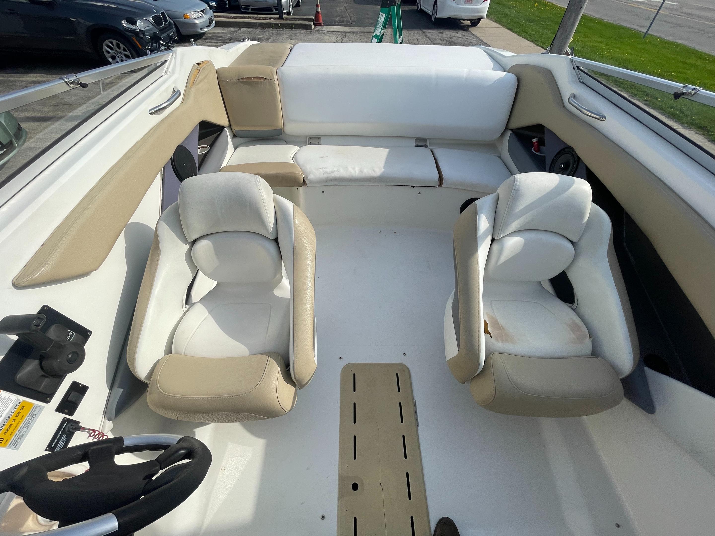 2005 LARSON LXI 228 EB94AF52 11F0 A01A - Image 34