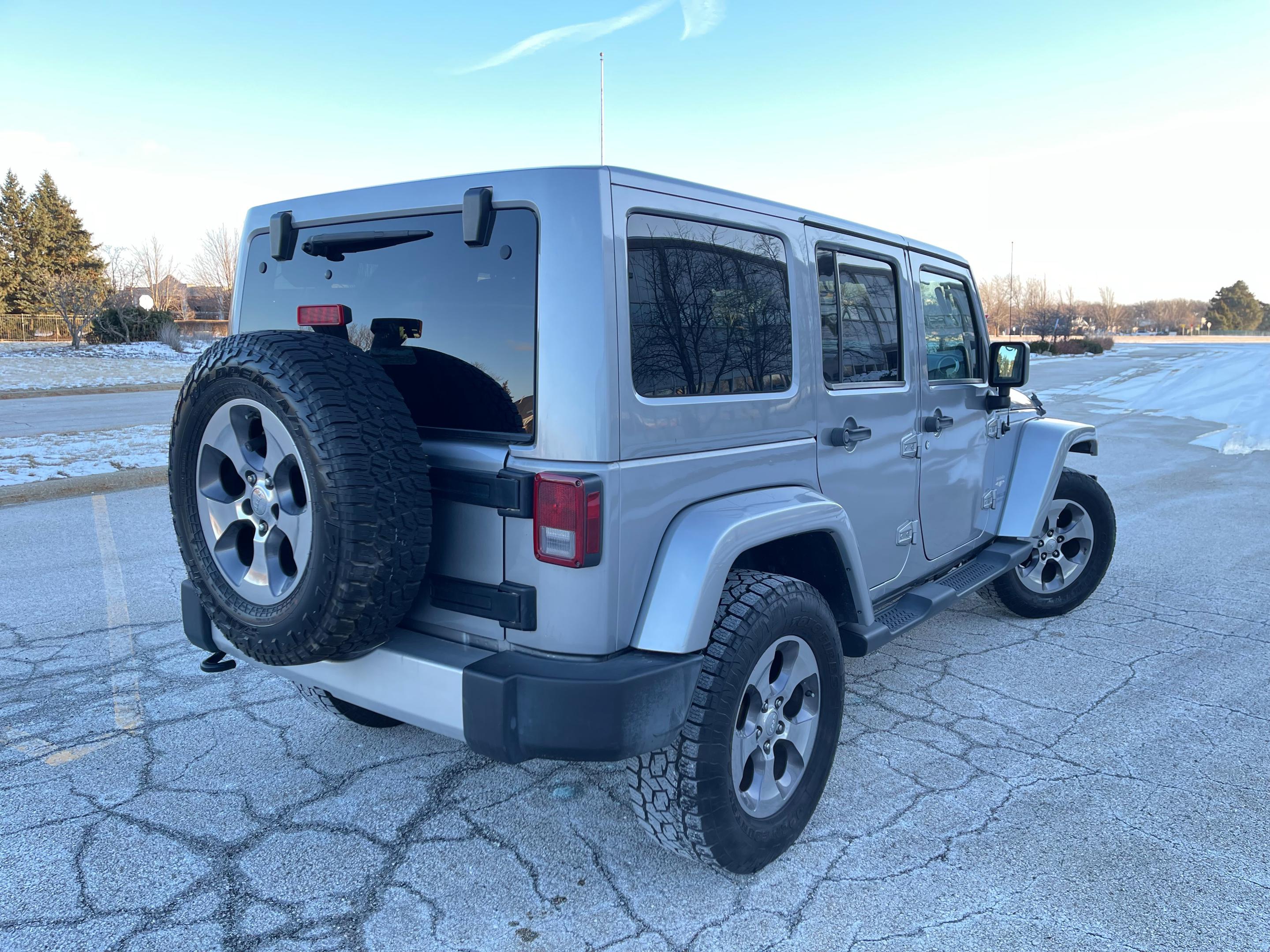 2013 JEEP WRANGLER - Image 2