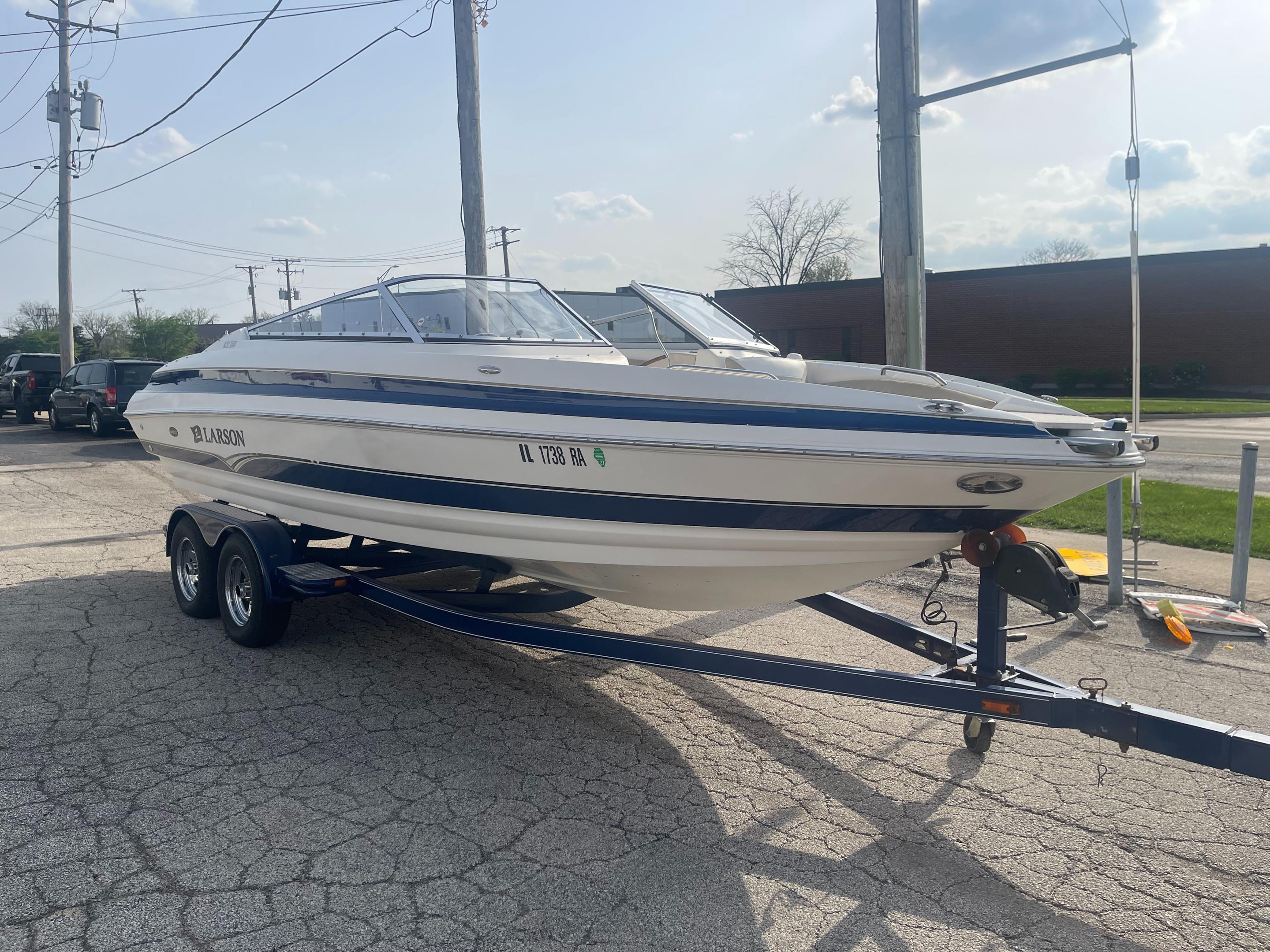 2005 LARSON LXI 228 EB94AF52 11F0 A01A - Image 1