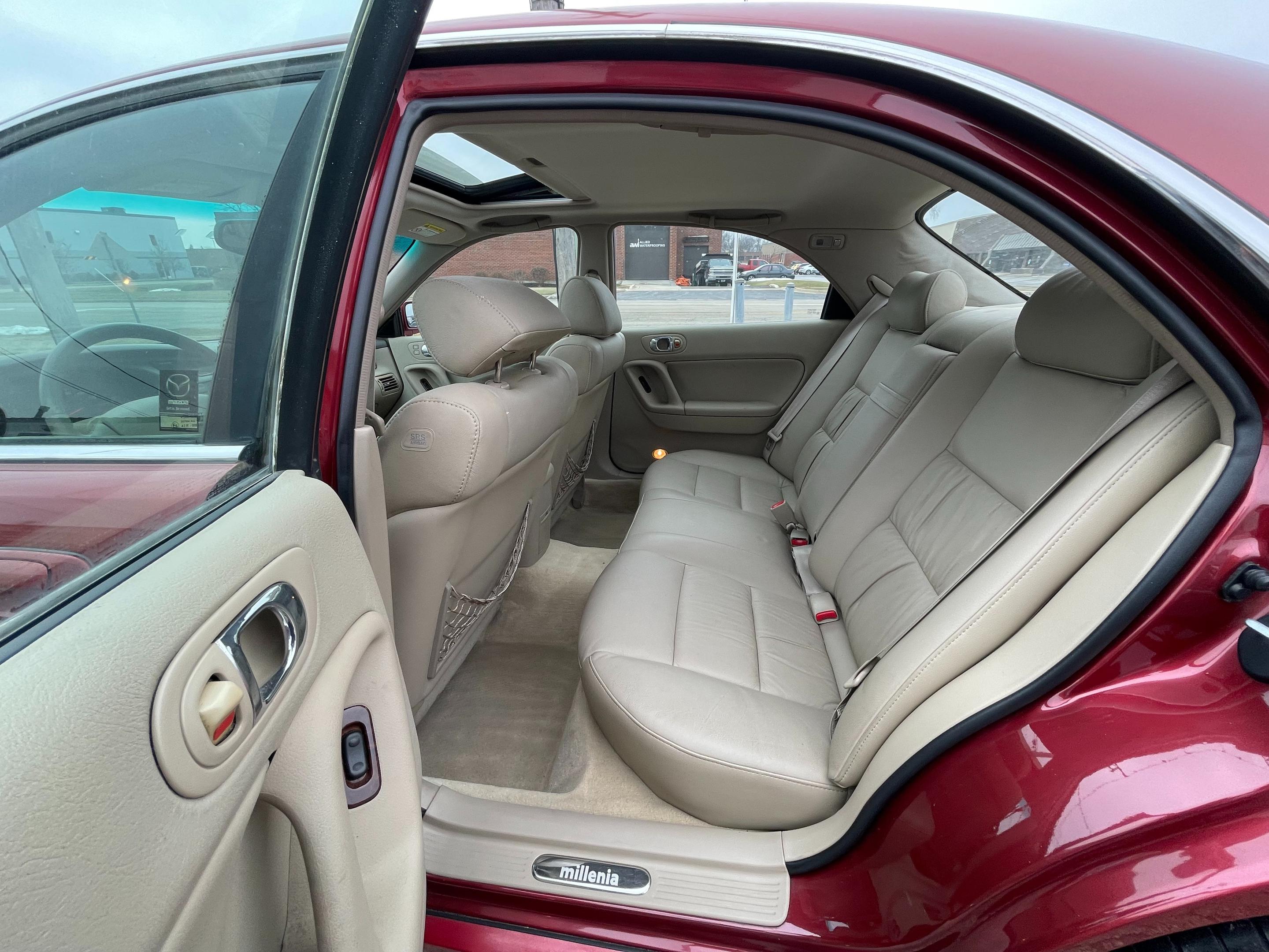 2002 MAZDA MILLENIA - Image 3