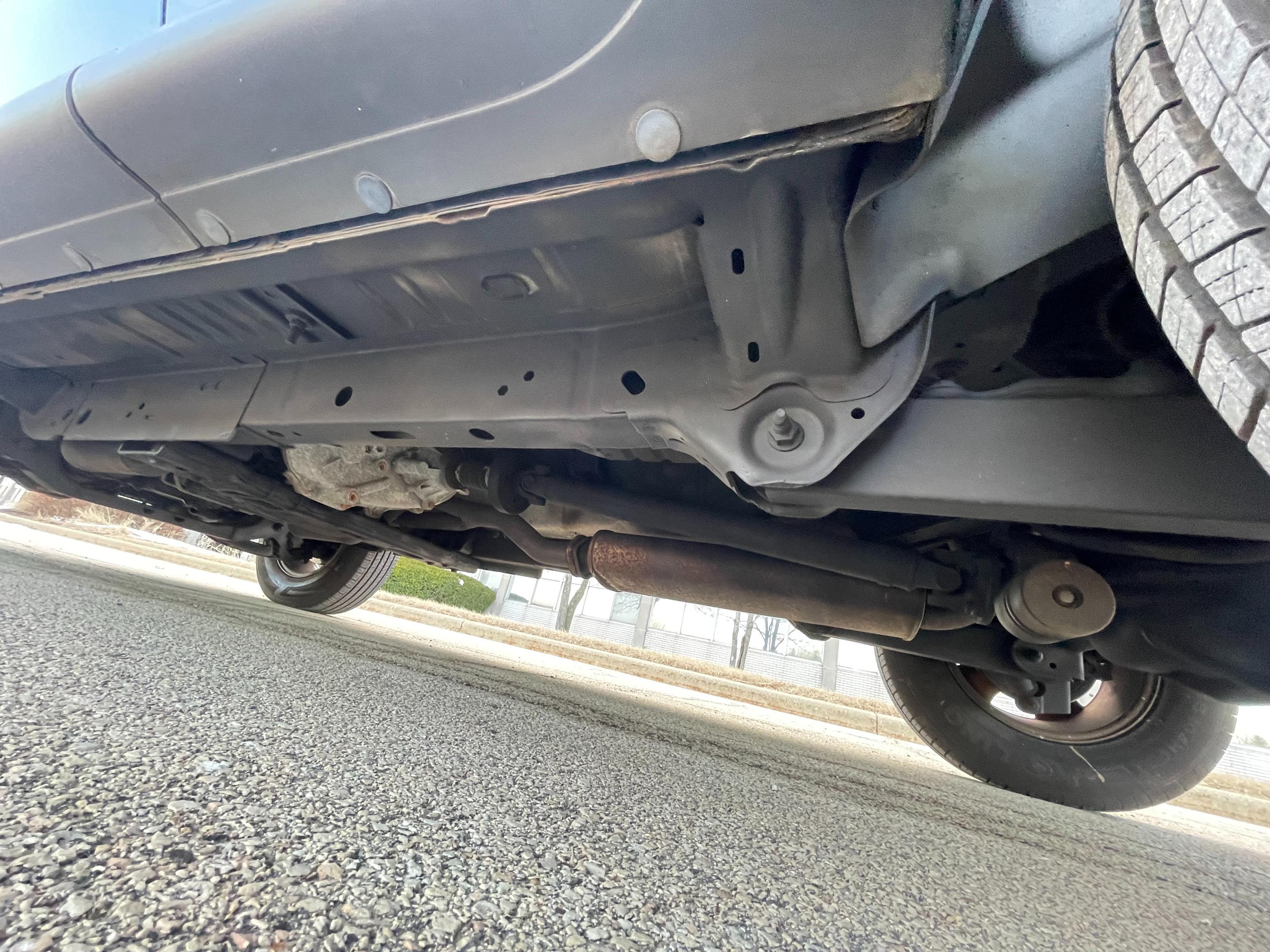 2005 JEEP LIBERTY - Image 18