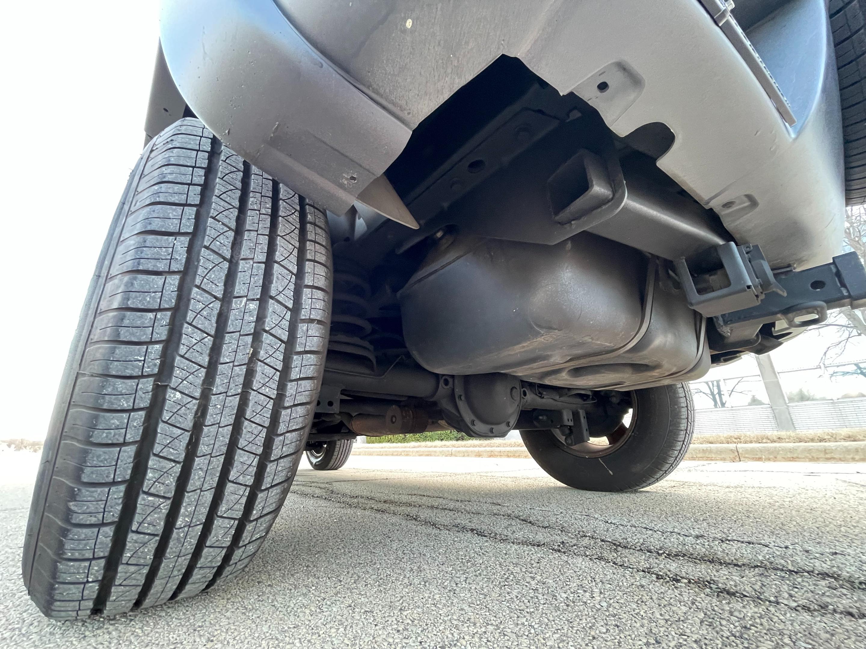 2005 JEEP LIBERTY - Image 16