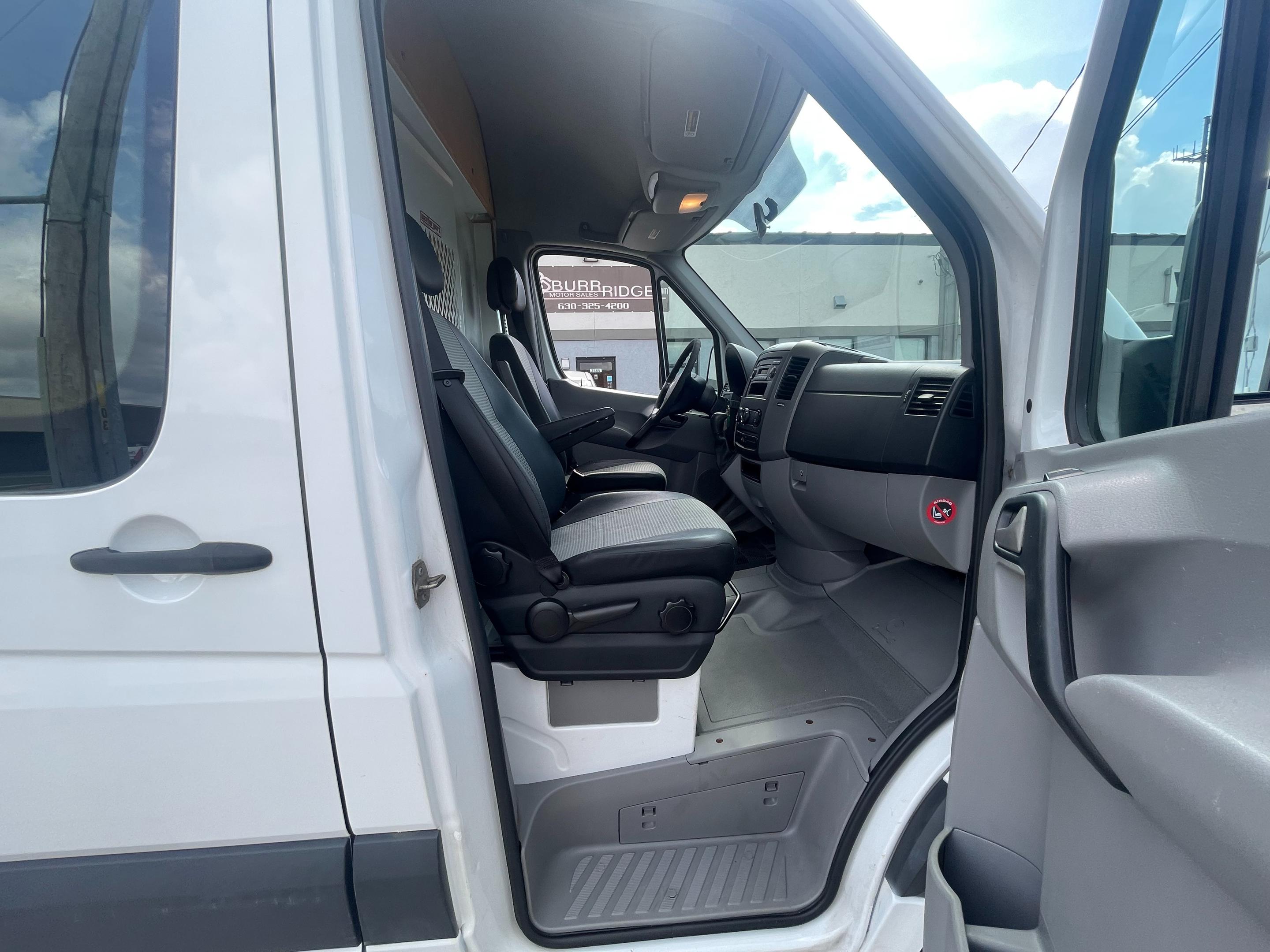 2008 DODGE SPRINTER - Image 11