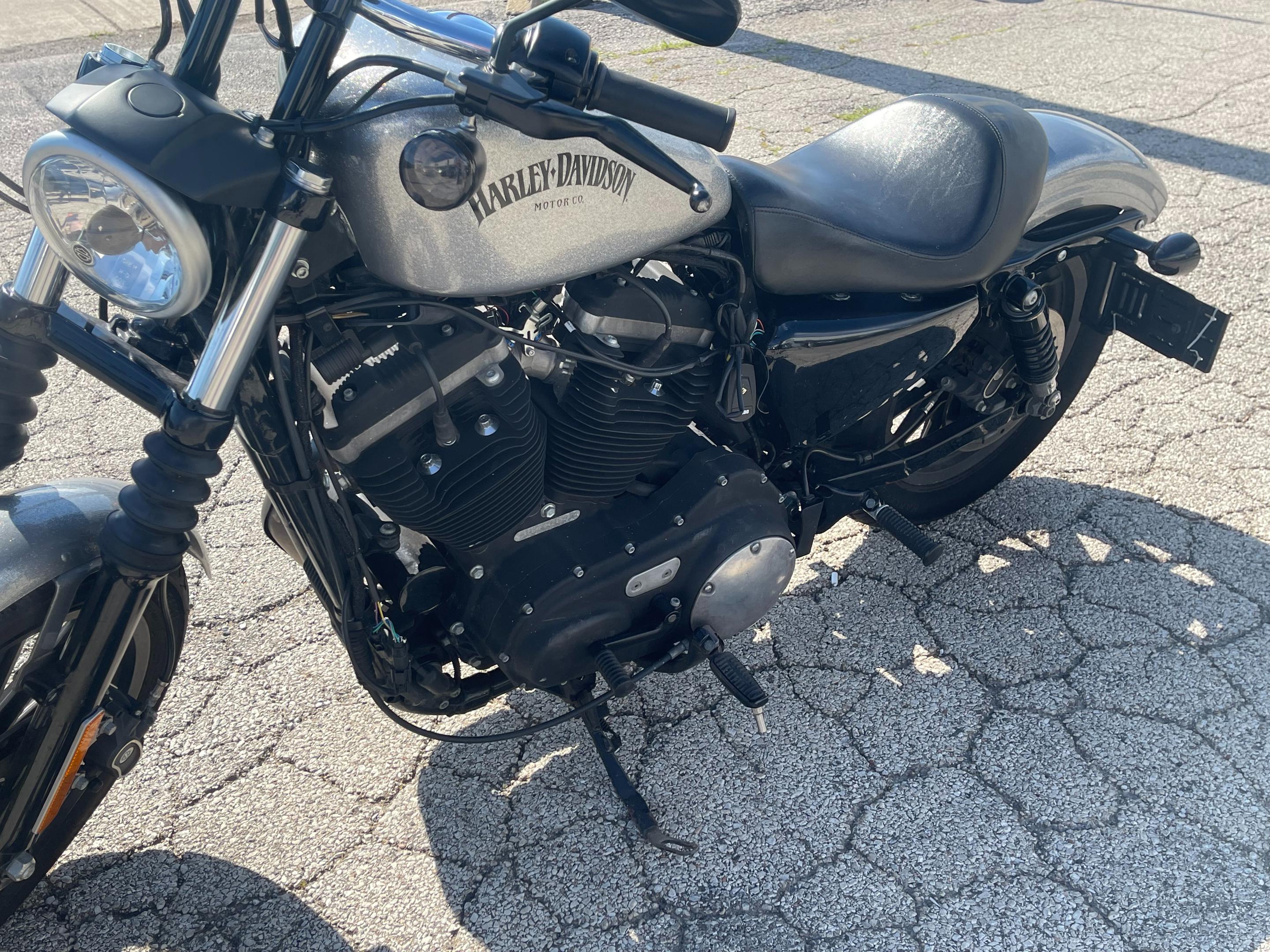 2015 HARLEY-DAVIDSON IRON 883 - Image 6