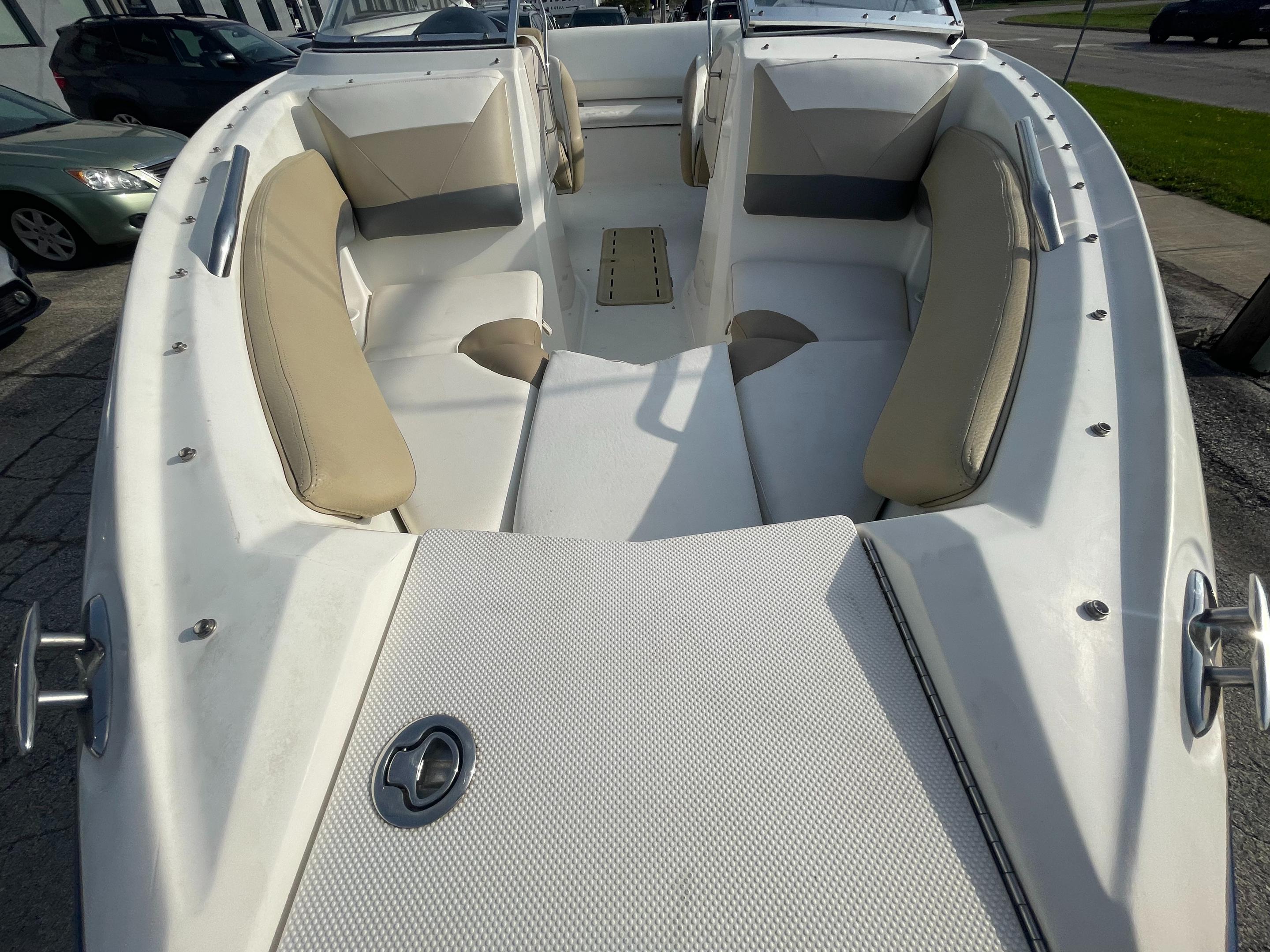 2005 LARSON LXI 228 EB94AF52 11F0 A01A - Image 21