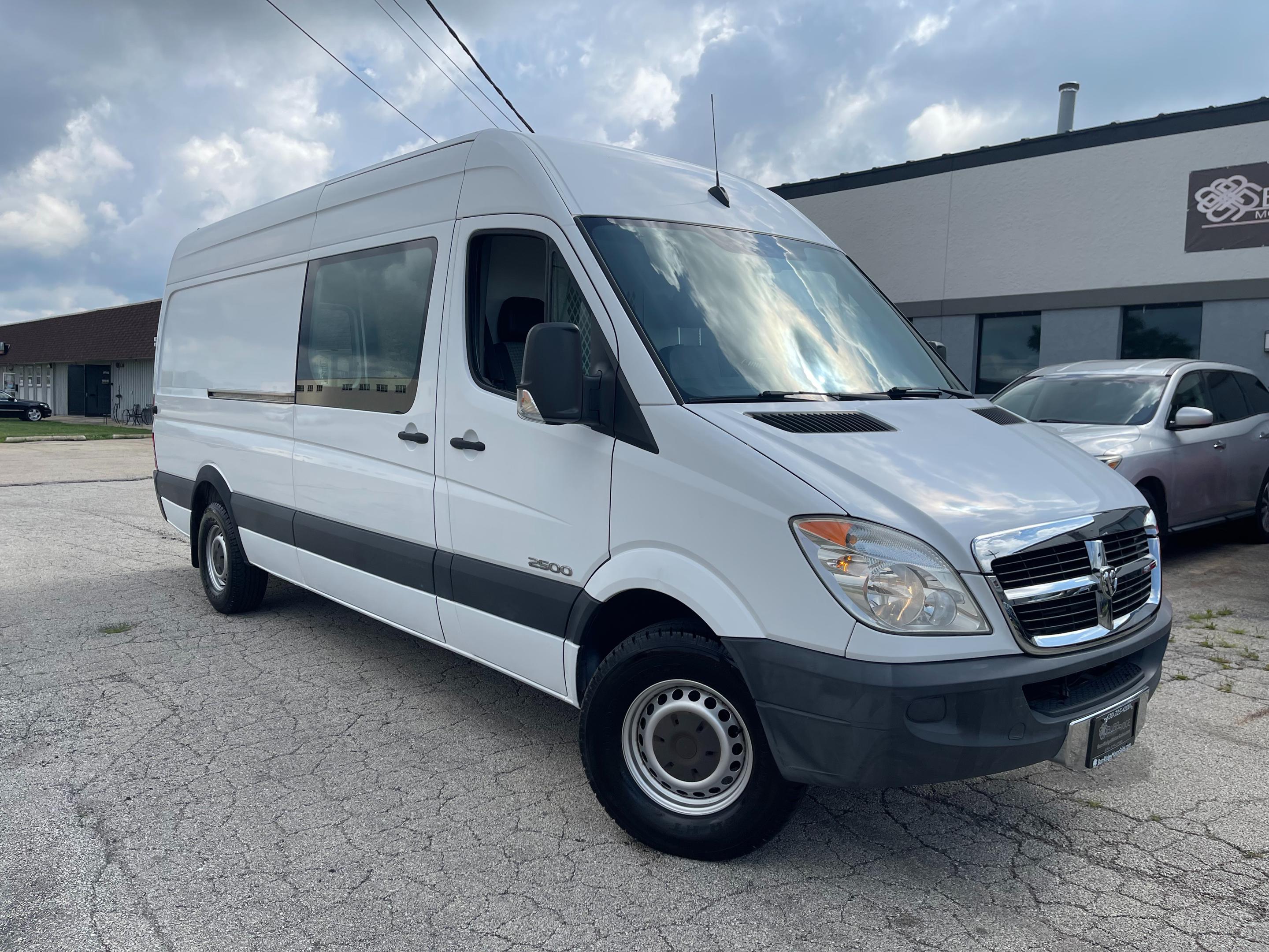 2008 DODGE SPRINTER - Image 2