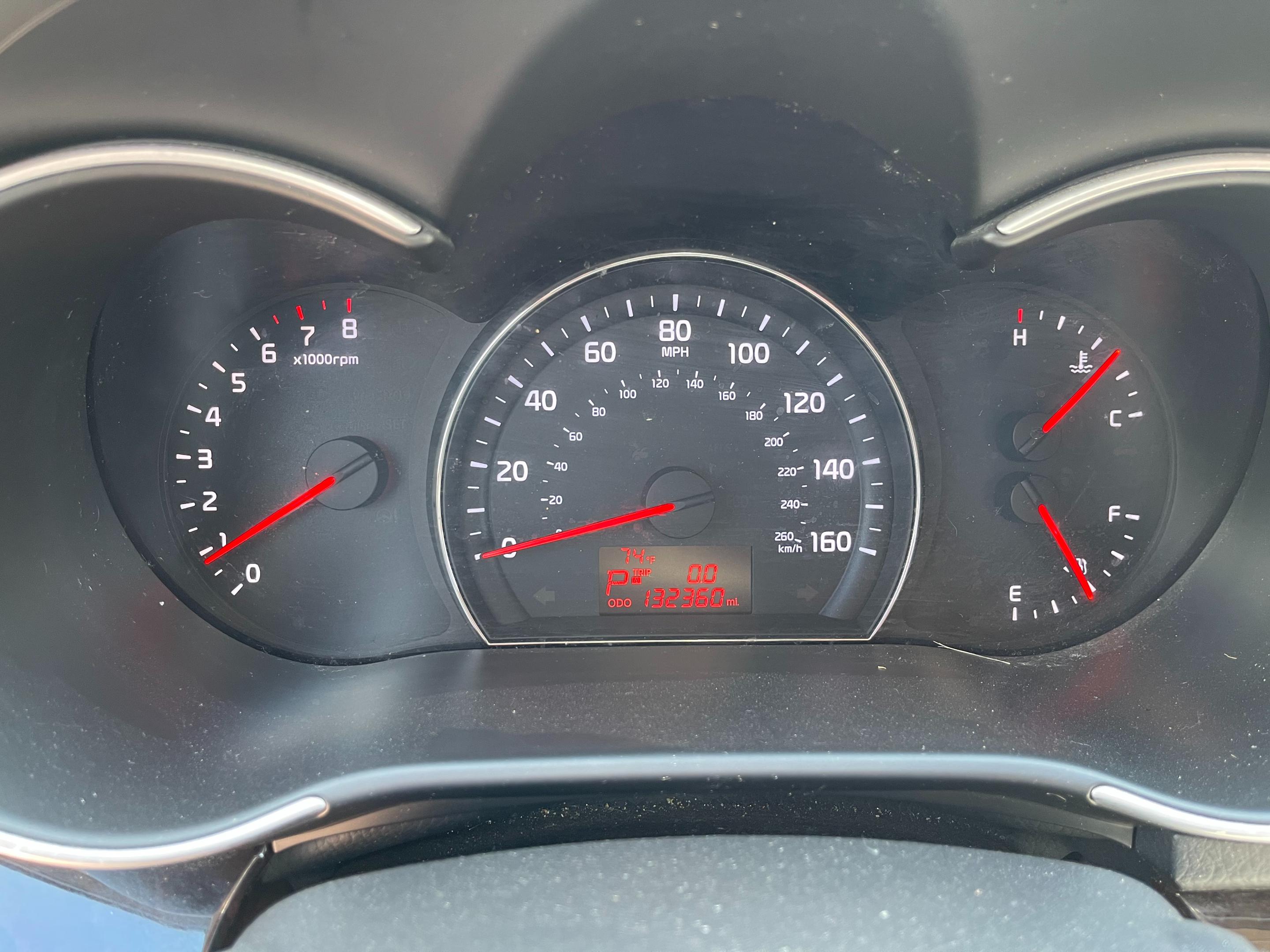 2014 KIA SORENTO - Image 27