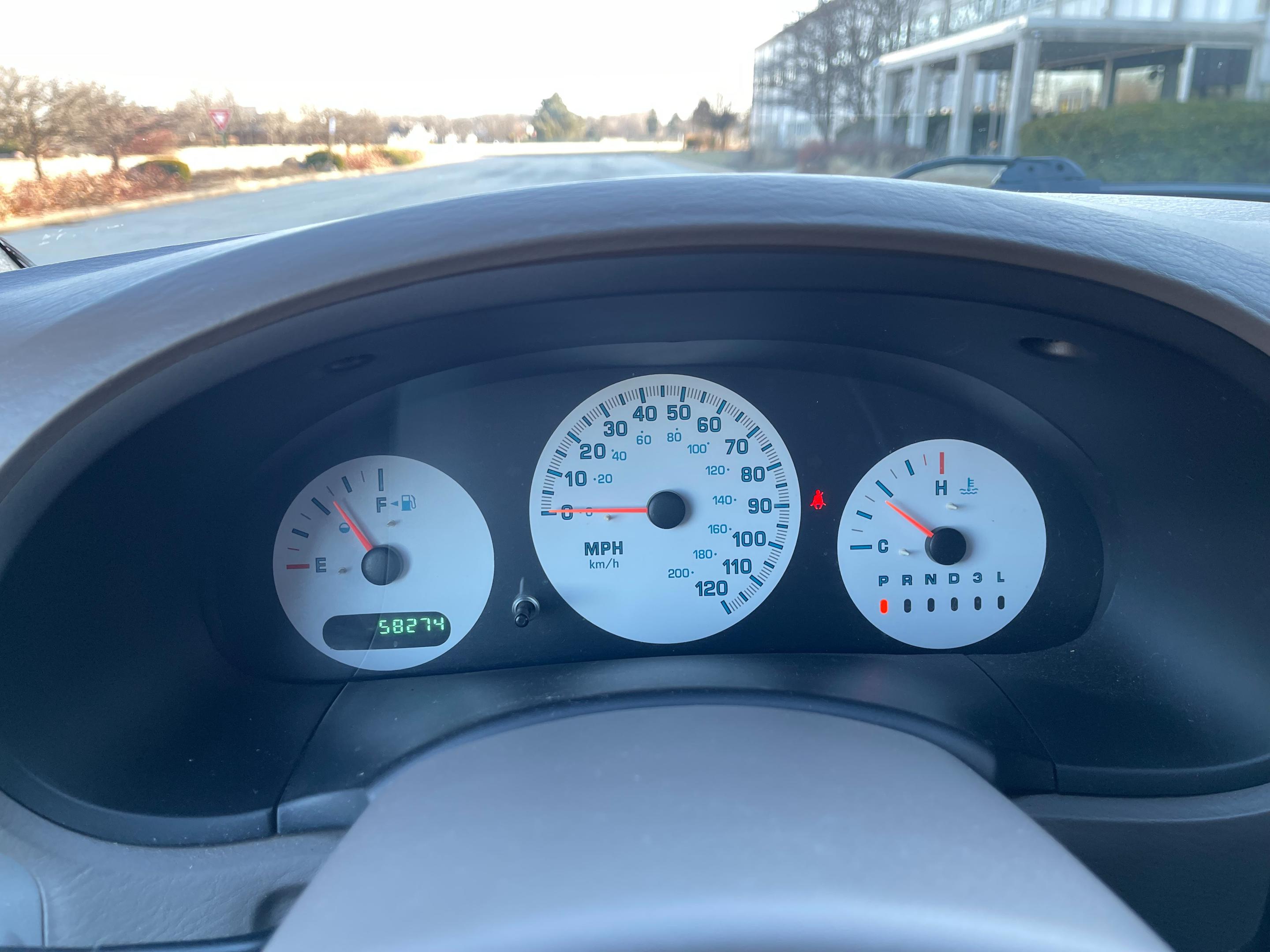 2003 DODGE CARAVAN/GRAND CARAVAN - Image 28