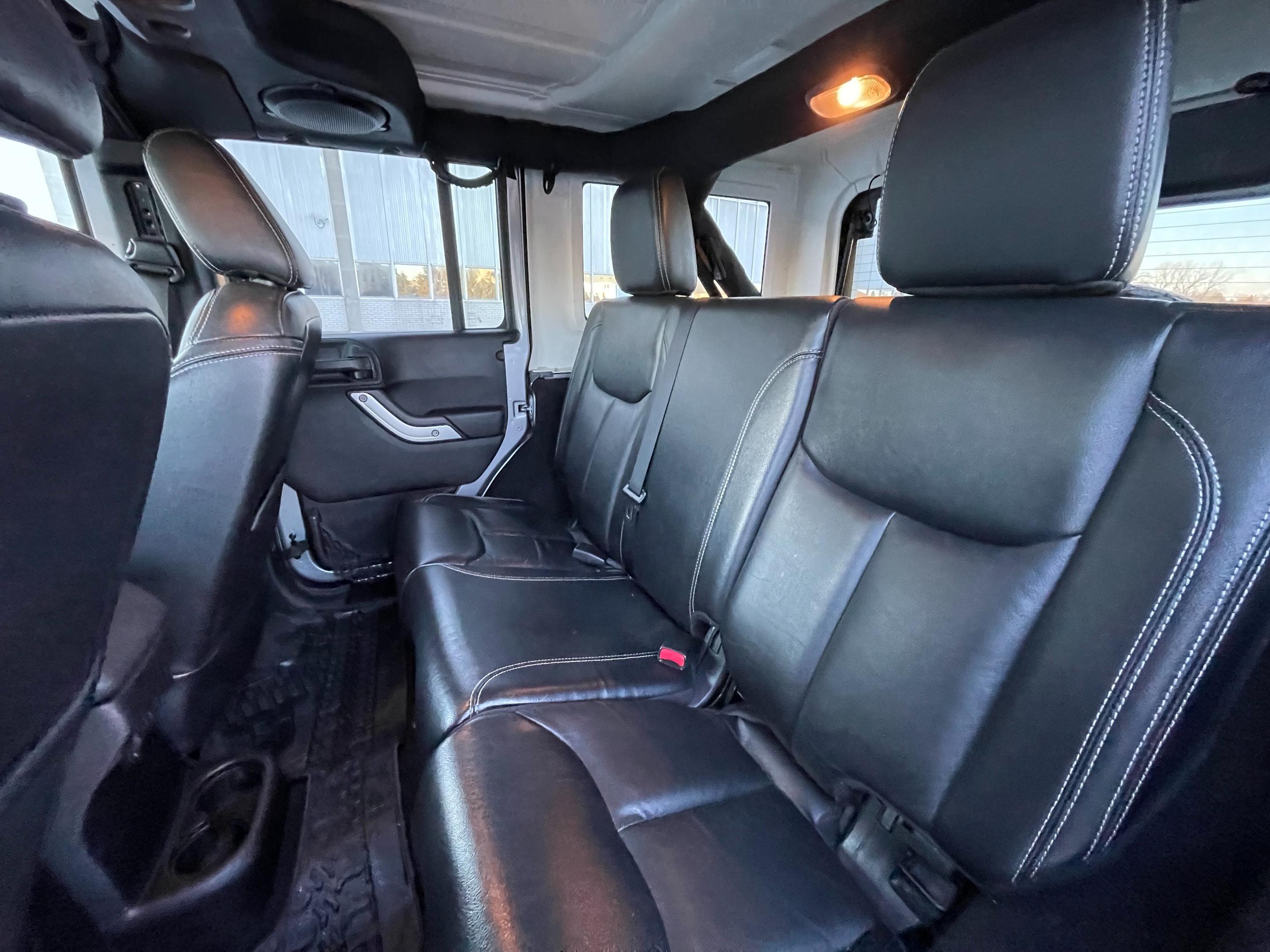 2013 JEEP WRANGLER - Image 6