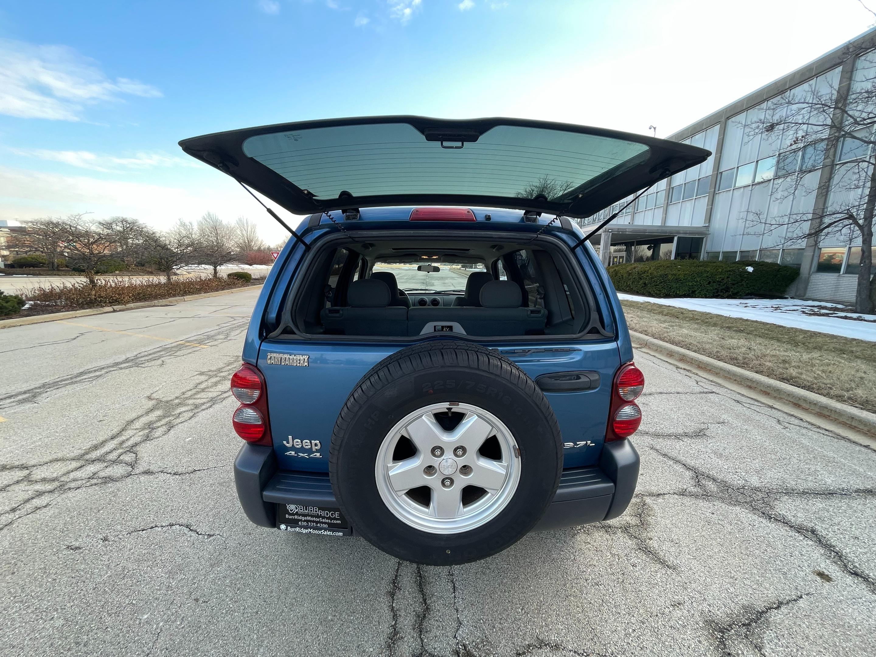 2005 JEEP LIBERTY - Image 6