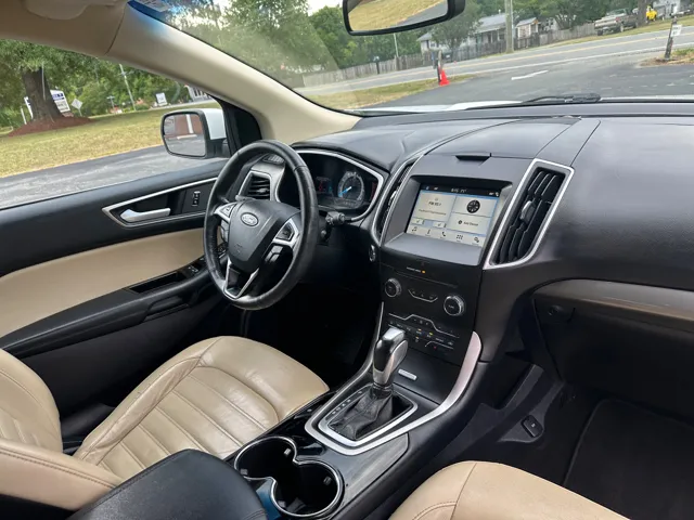 2018 Ford Edge SEL - Photo 18