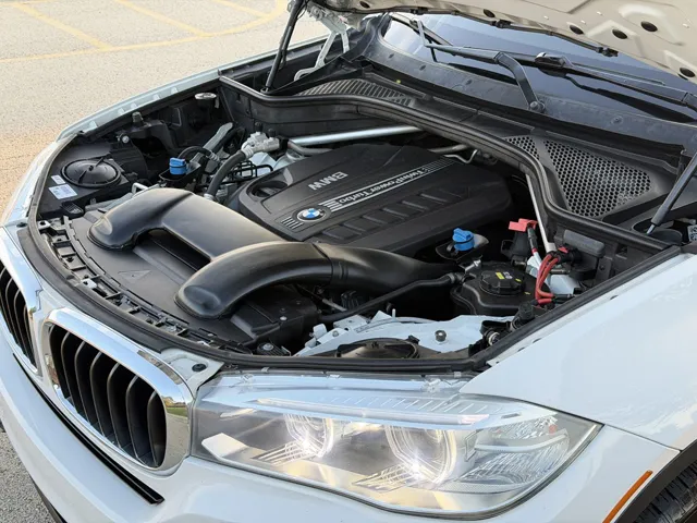2015 BMW X5 xDrive35d - Photo 22