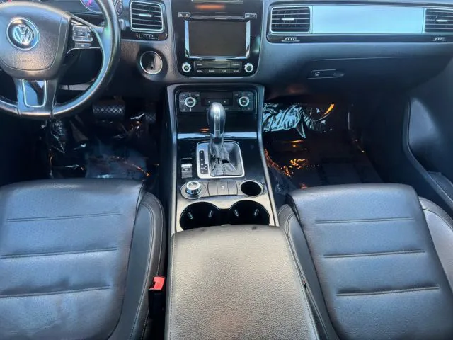 2013 Volkswagen Touareg Sport - Photo 22