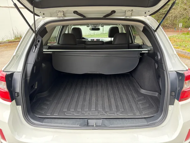 2015 Subaru Outback Limited - Photo 7