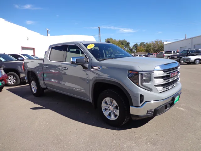 2024 GMC Sierra 1500 SLE