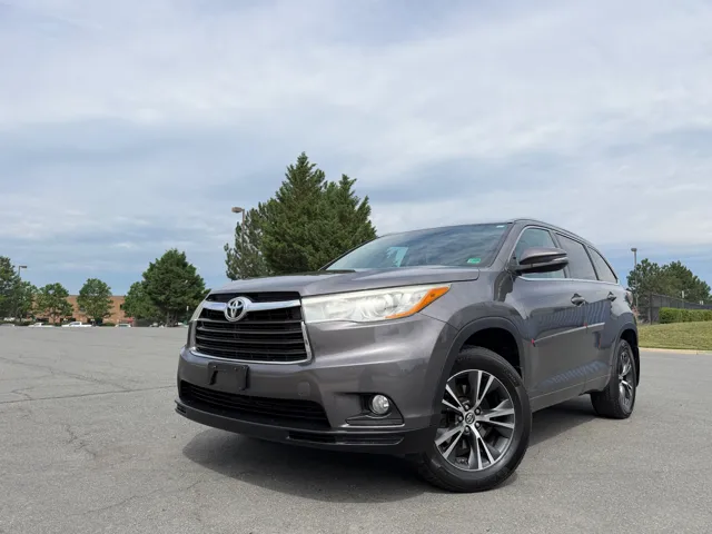 2016 Toyota Highlander