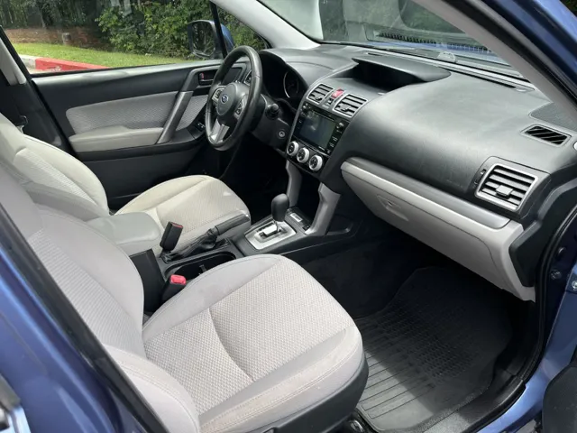 2017 Subaru Forester Premium - Photo 15