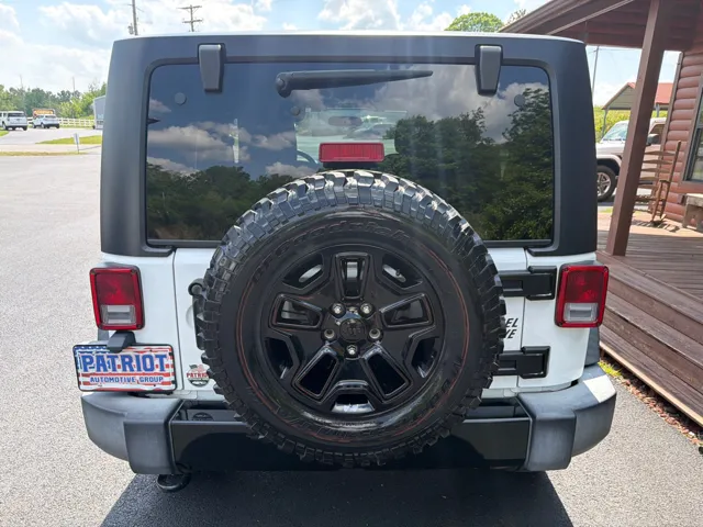 2017 Jeep Wrangler Willys Wheeler - Photo 7