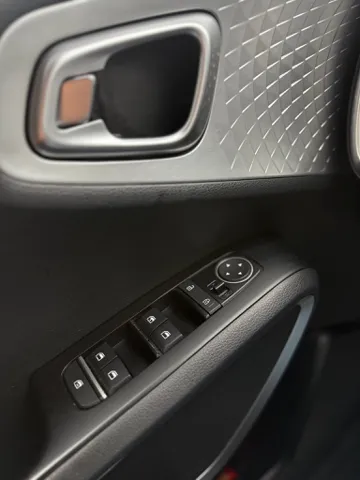 2023 Kia Soul LX - Photo 17