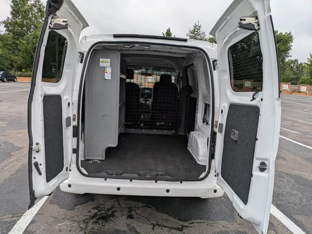 2018 Nissan NV200 14